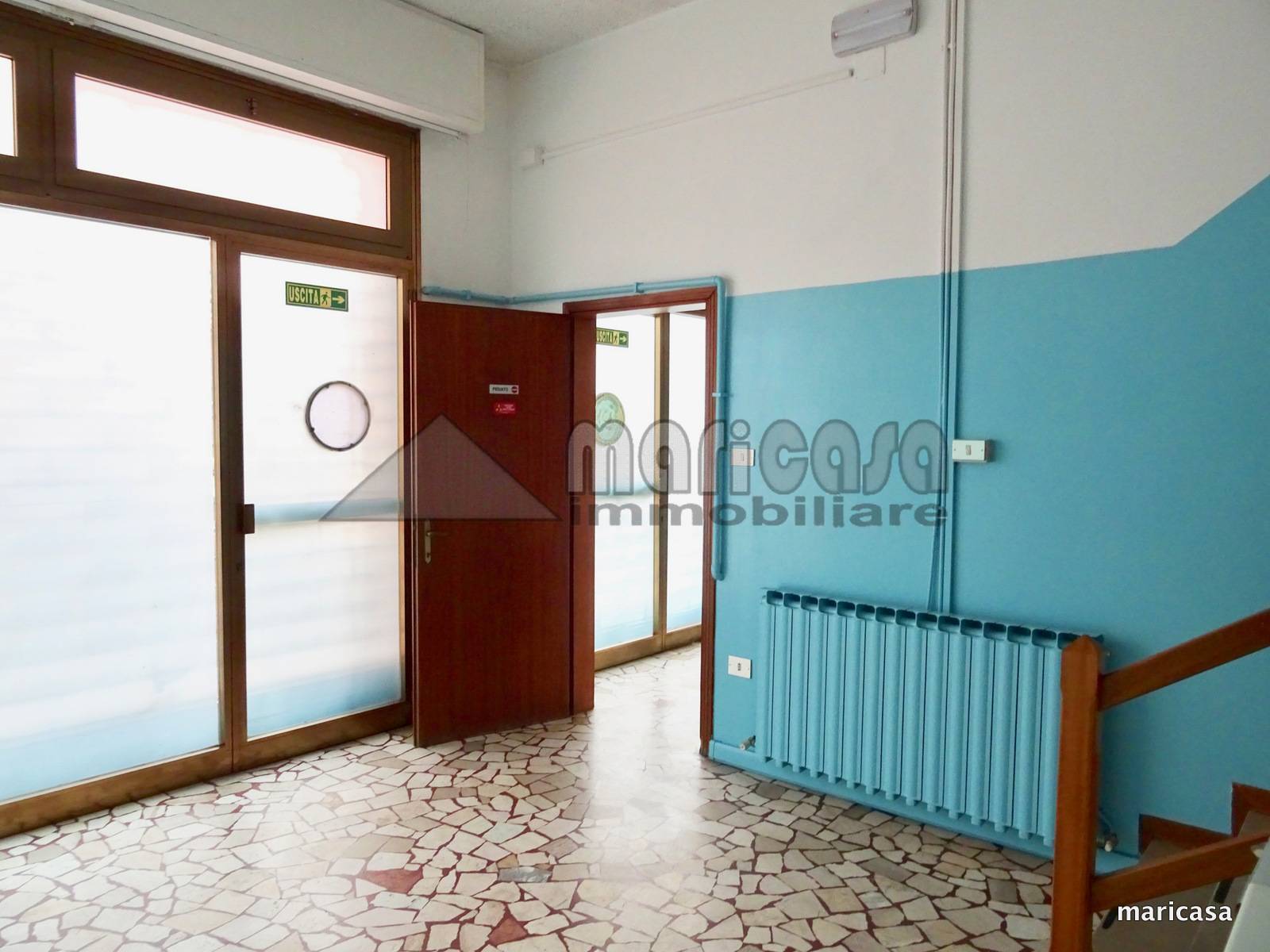 Studio/Ufficio in affitto a Ferrara, Via Bologna