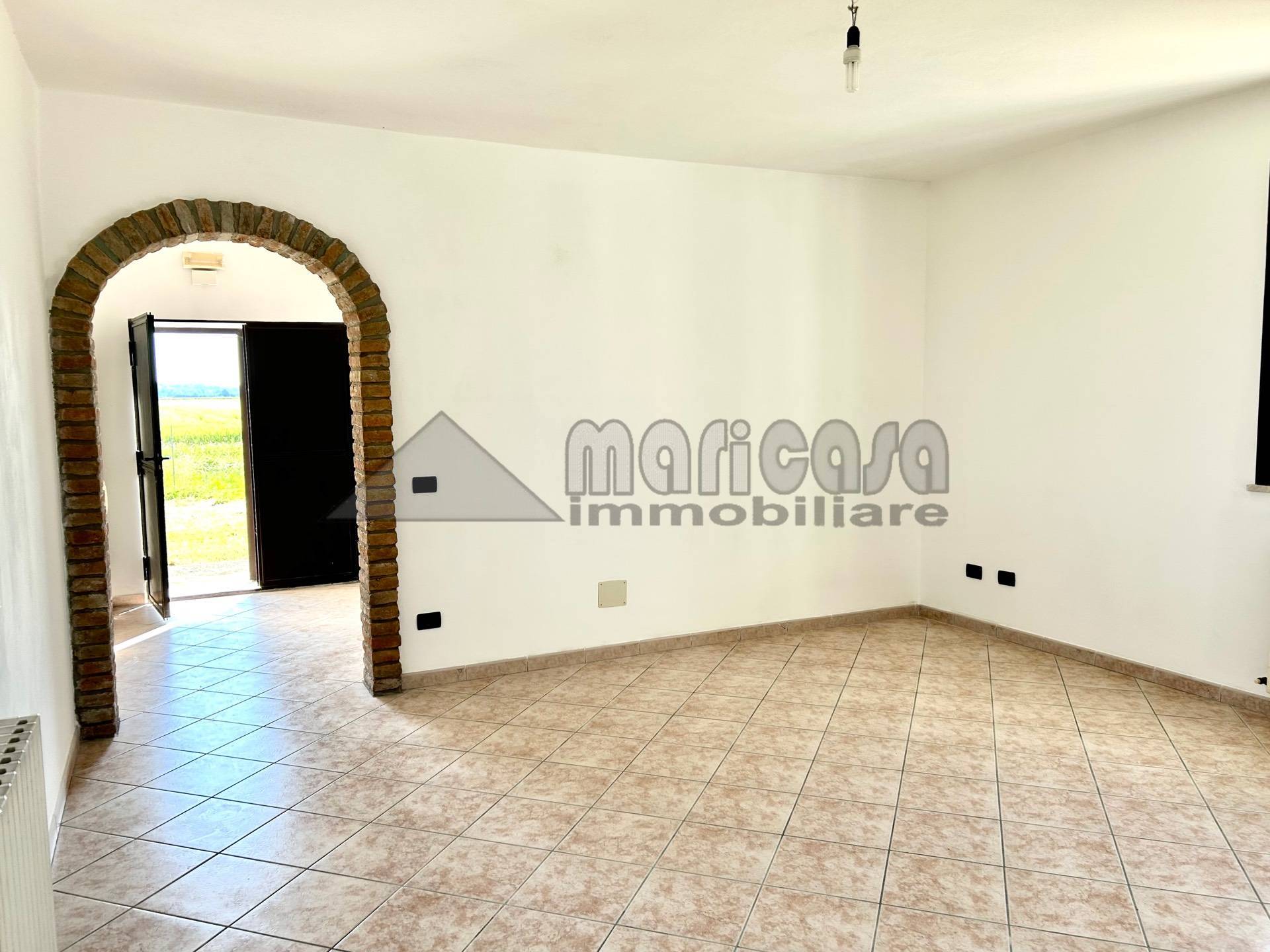 Casa singola in affitto a Voghiera, Gualdo