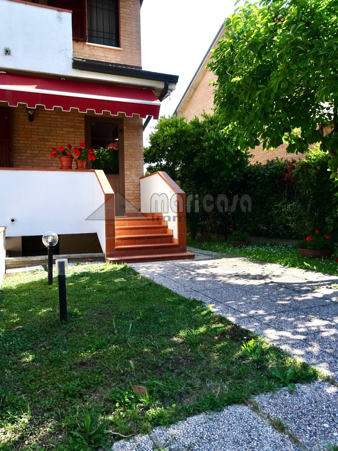 Villette a schiera in vendita a Ferrara, Via Bologna