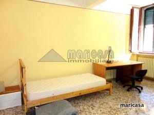 Appartamento in affitto a Ferrara, Centro storico