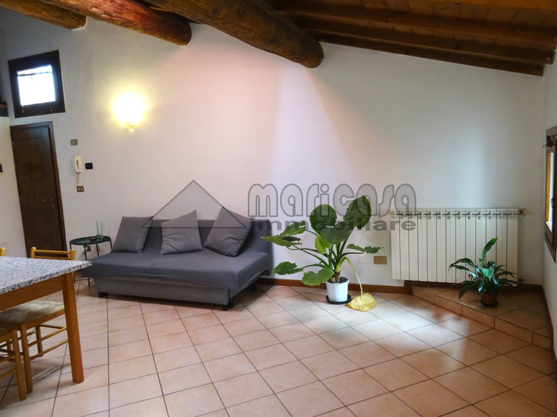 Appartamento in vendita a Ferrara, Centro storico