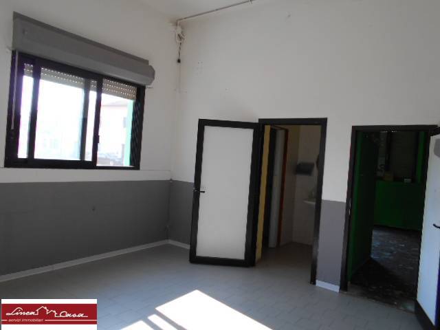 Locale commerciale in vendita a Portomaggiore, Portomaggiore