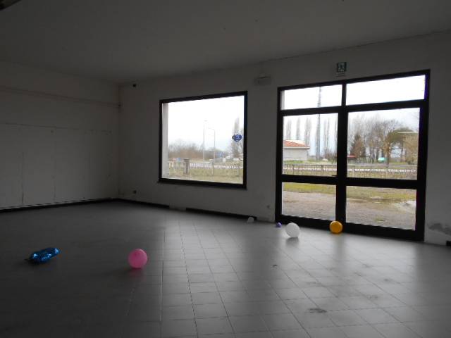 Capannone in vendita a Portomaggiore, Portomaggiore