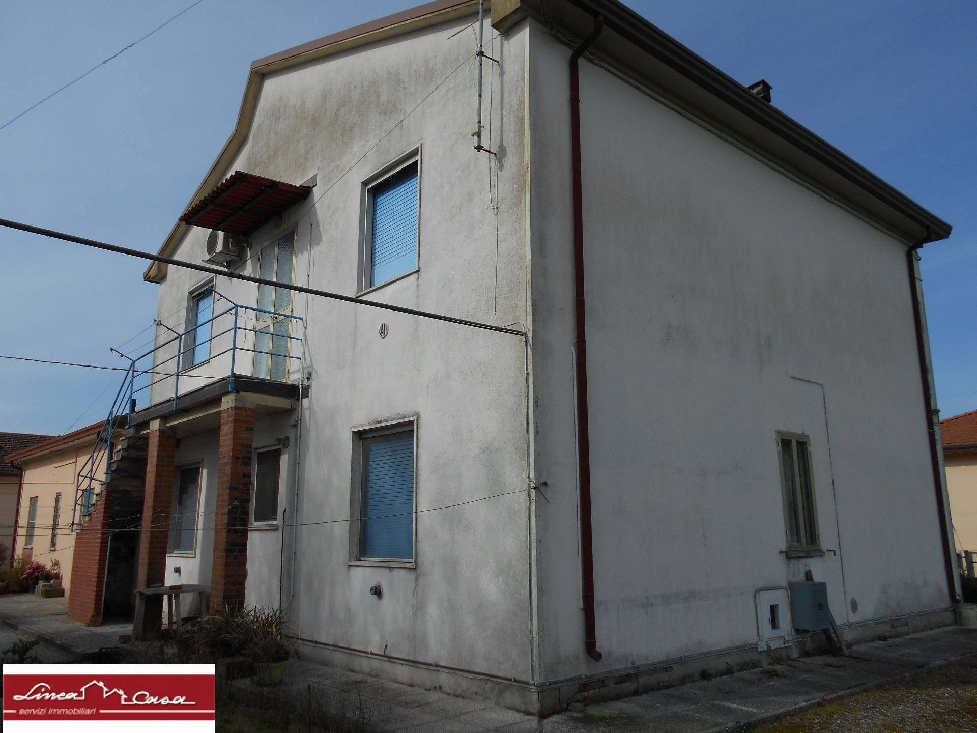 Casa con due appartamenti in vendita a Portomaggiore, Portoverrara