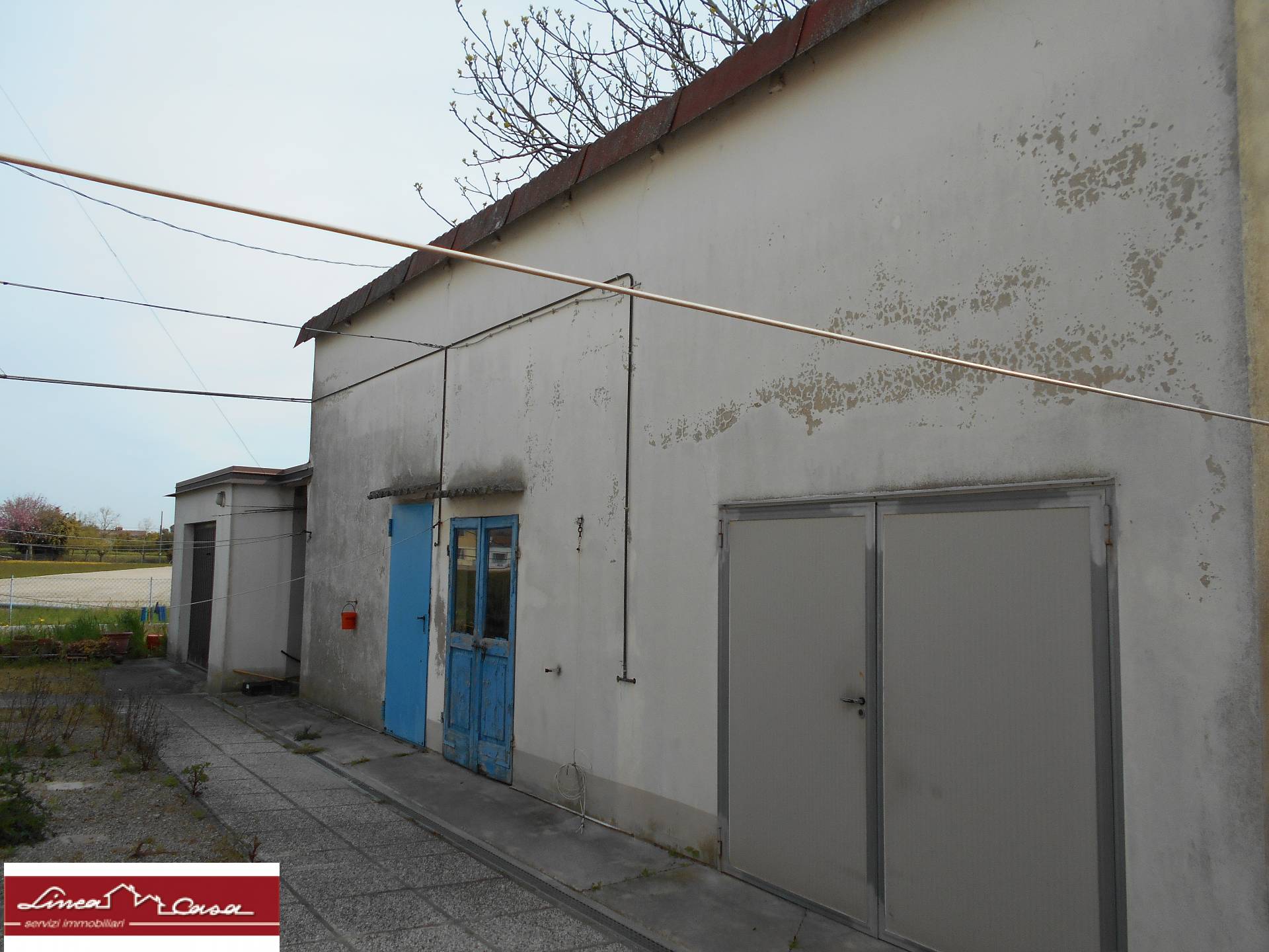 Casa con due appartamenti in vendita a Portomaggiore, Portoverrara