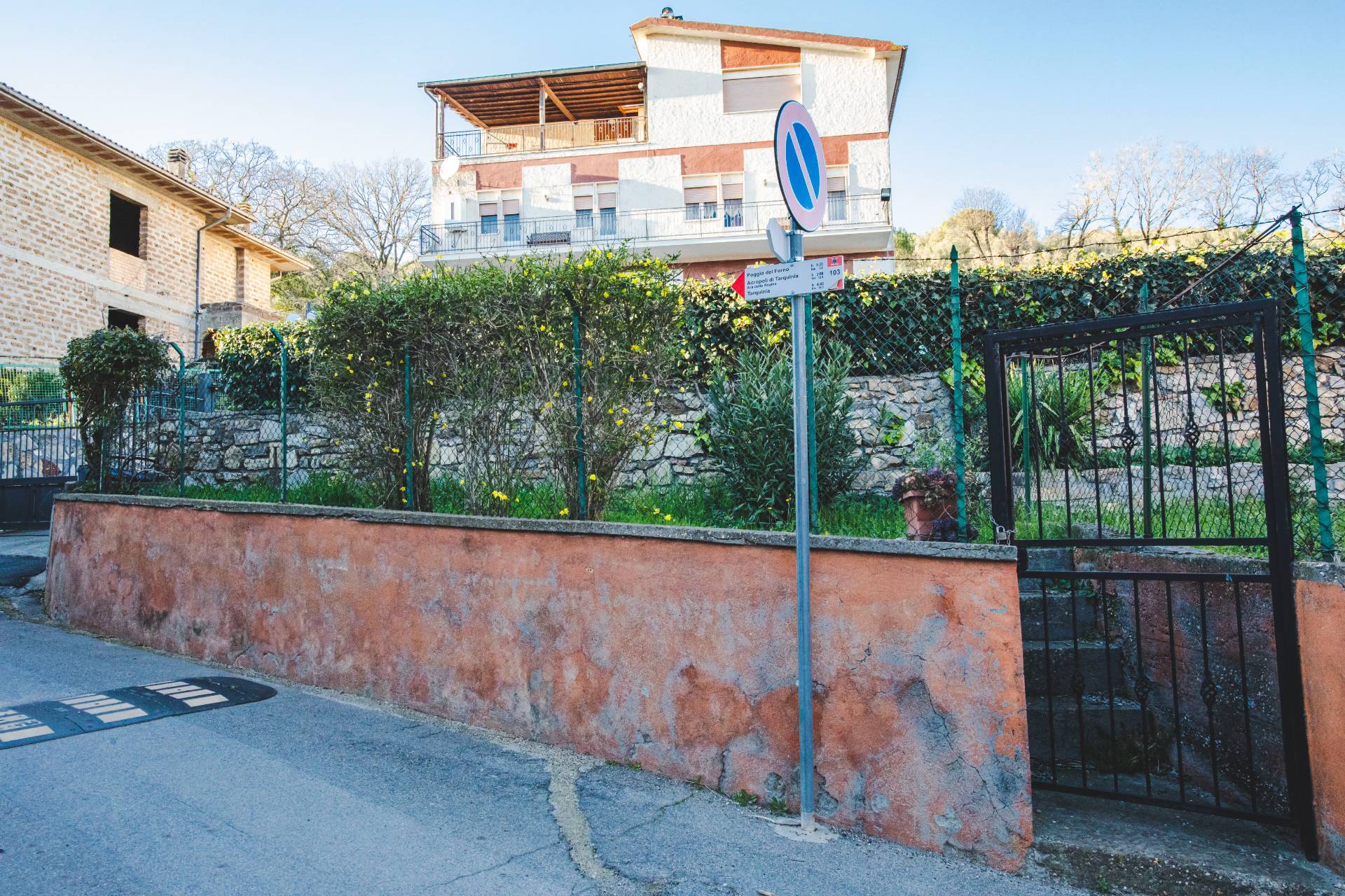 Villa bifamiliare in vendita a Monte Romano, Centro storico