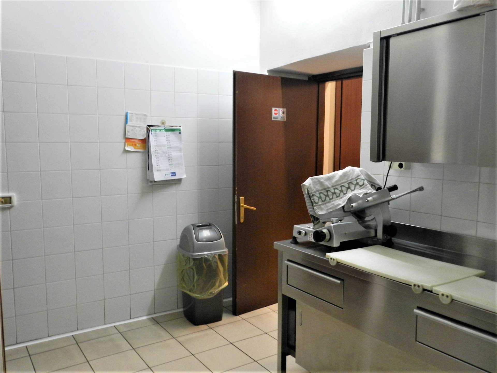 Attivit commerciale in vendita a Tarquinia, Centro Storico