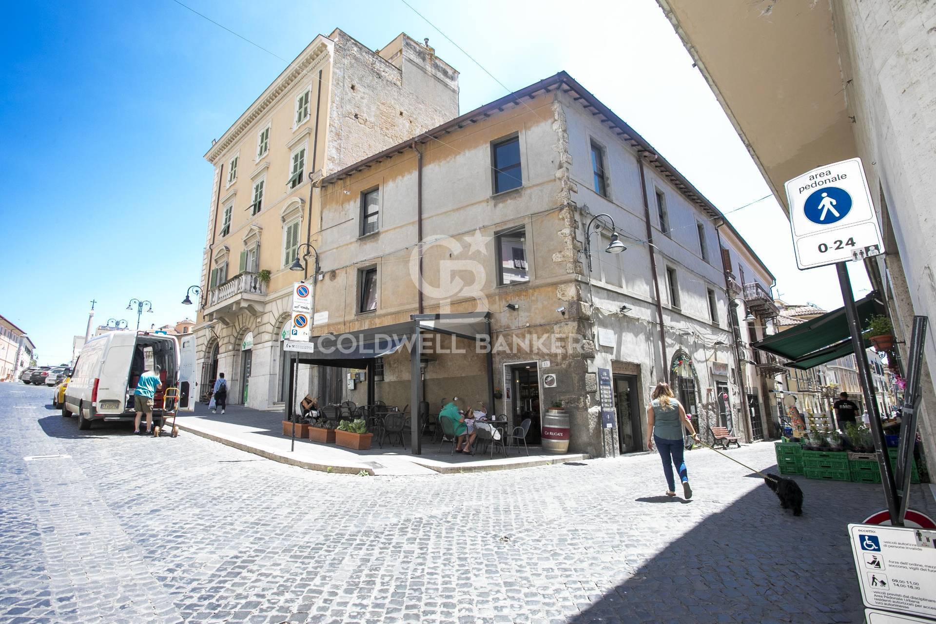 Attivit commerciale in vendita a Tarquinia, Centro Storico