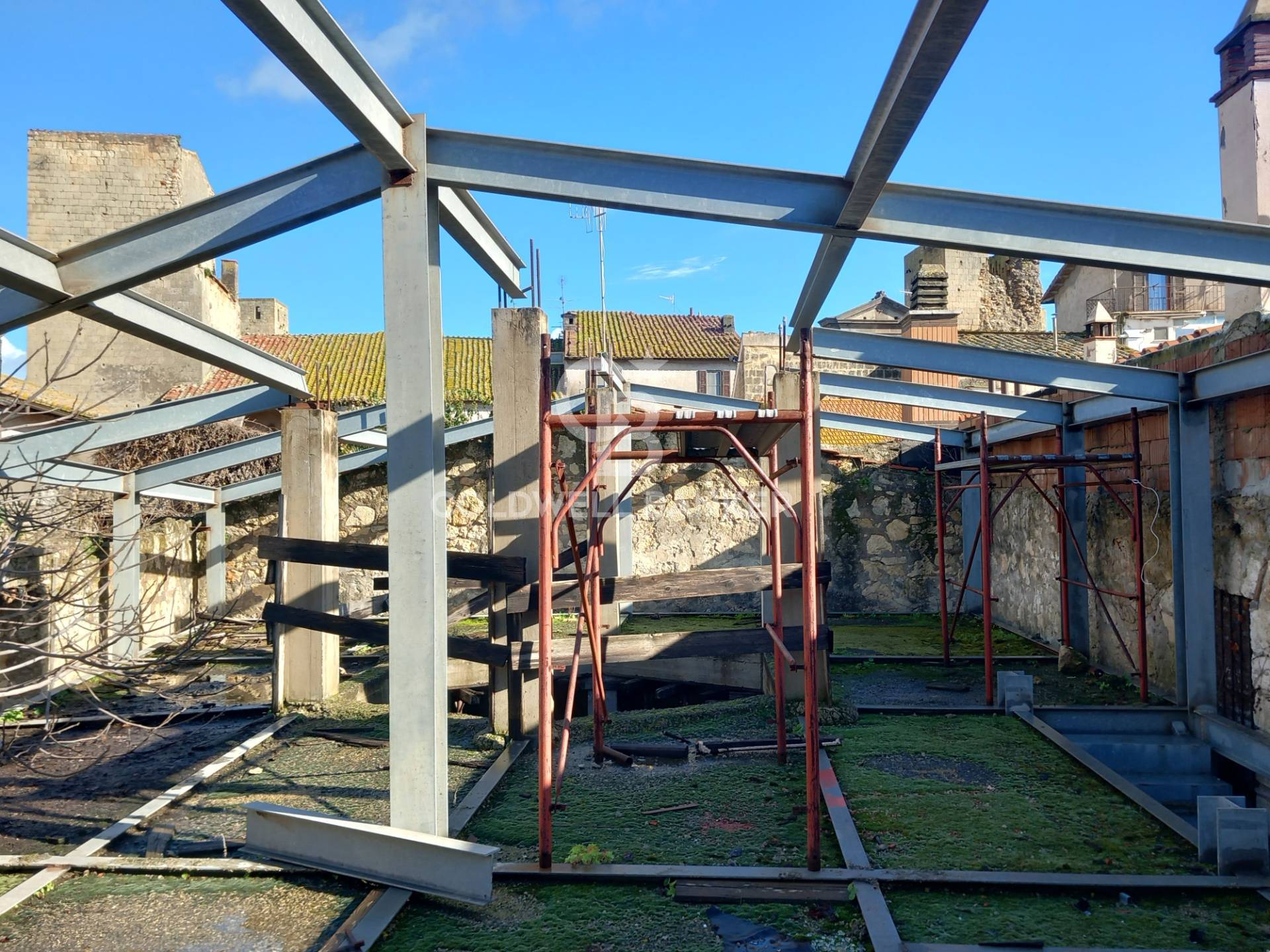 Appartamento indipendente in vendita a Tarquinia, Centro Storico