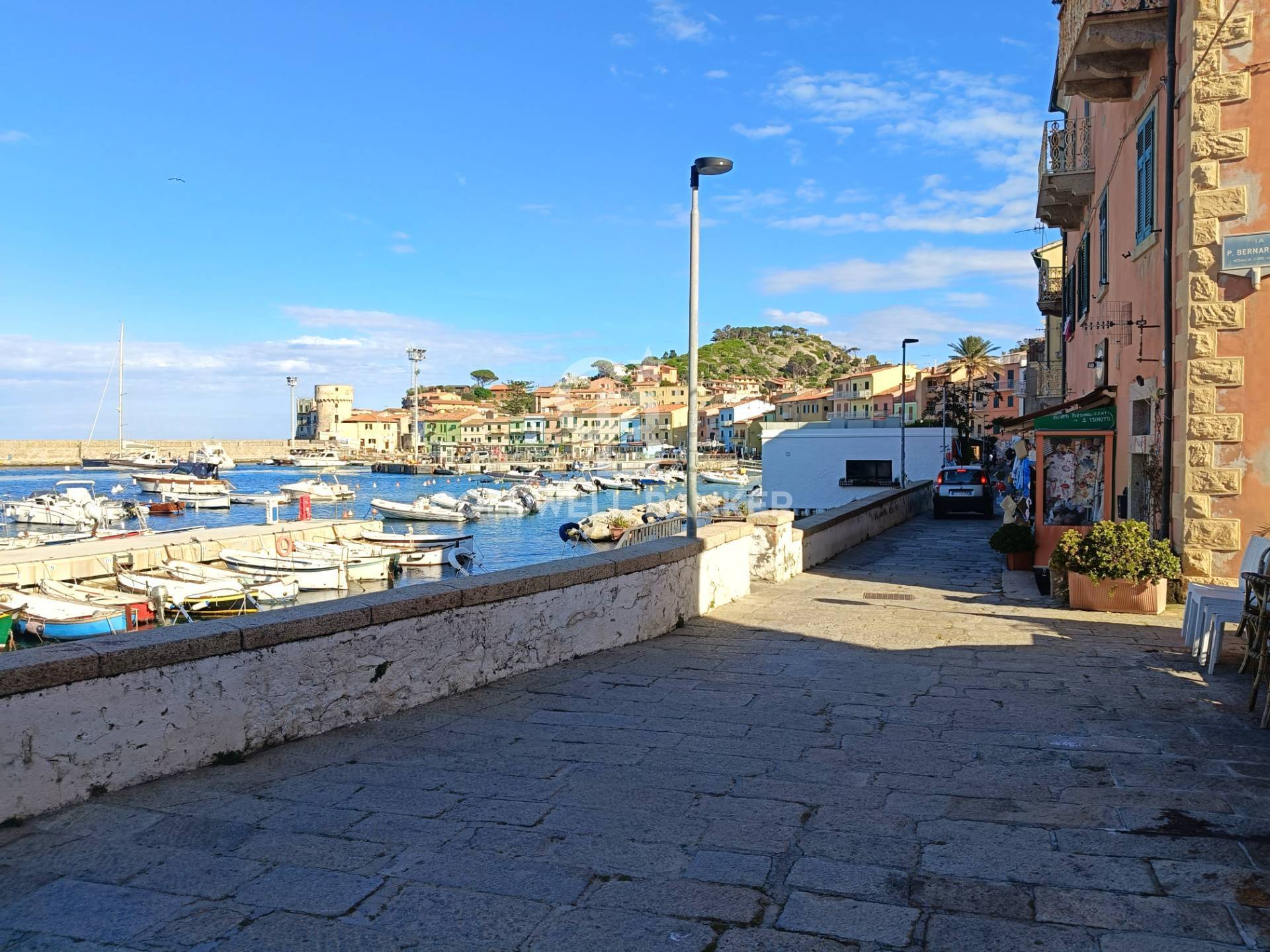 Appartamento indipendente in vendita a Isola del Giglio, Giglio Porto