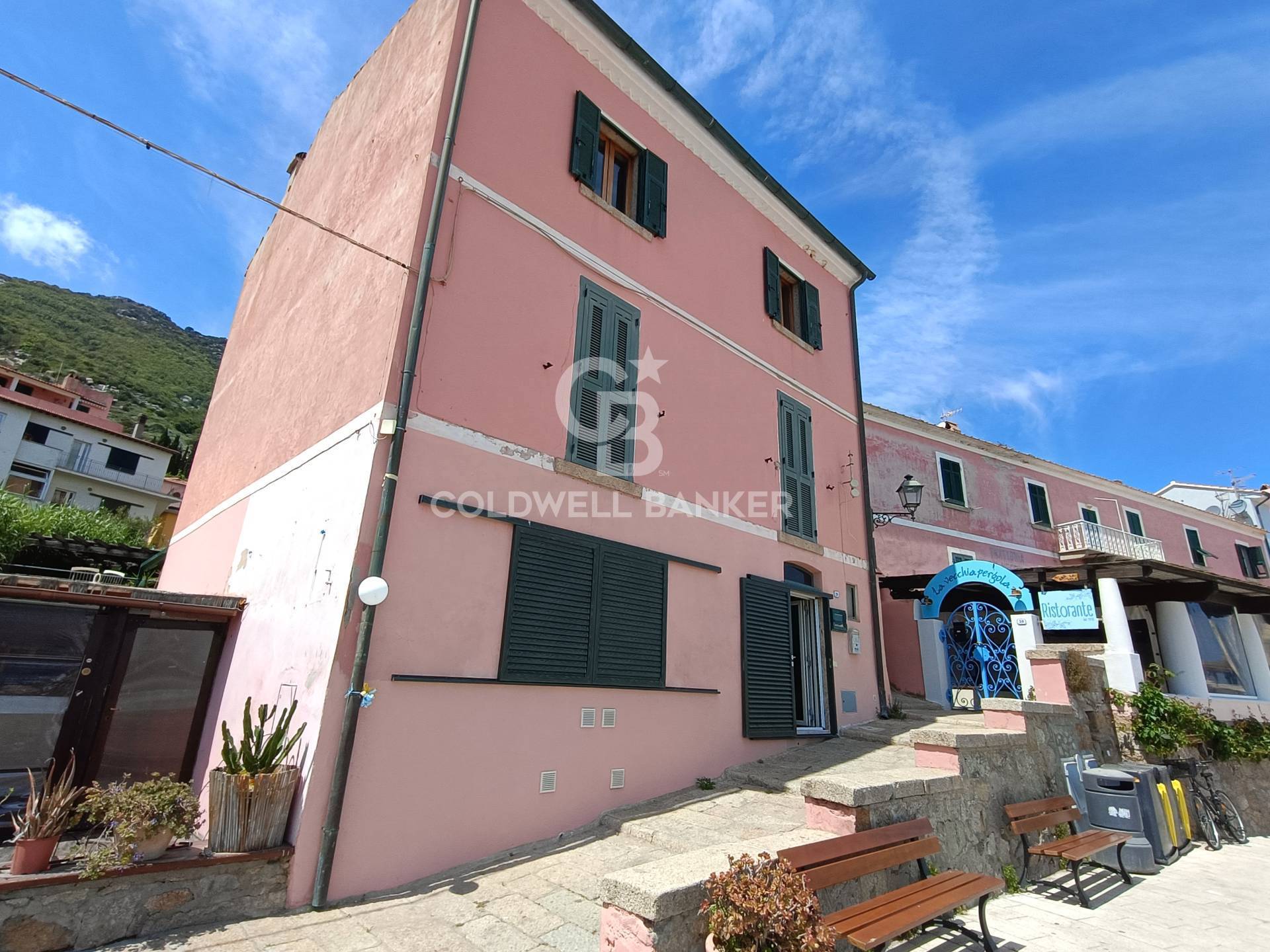 Appartamento indipendente in vendita a Isola del Giglio, Giglio Porto