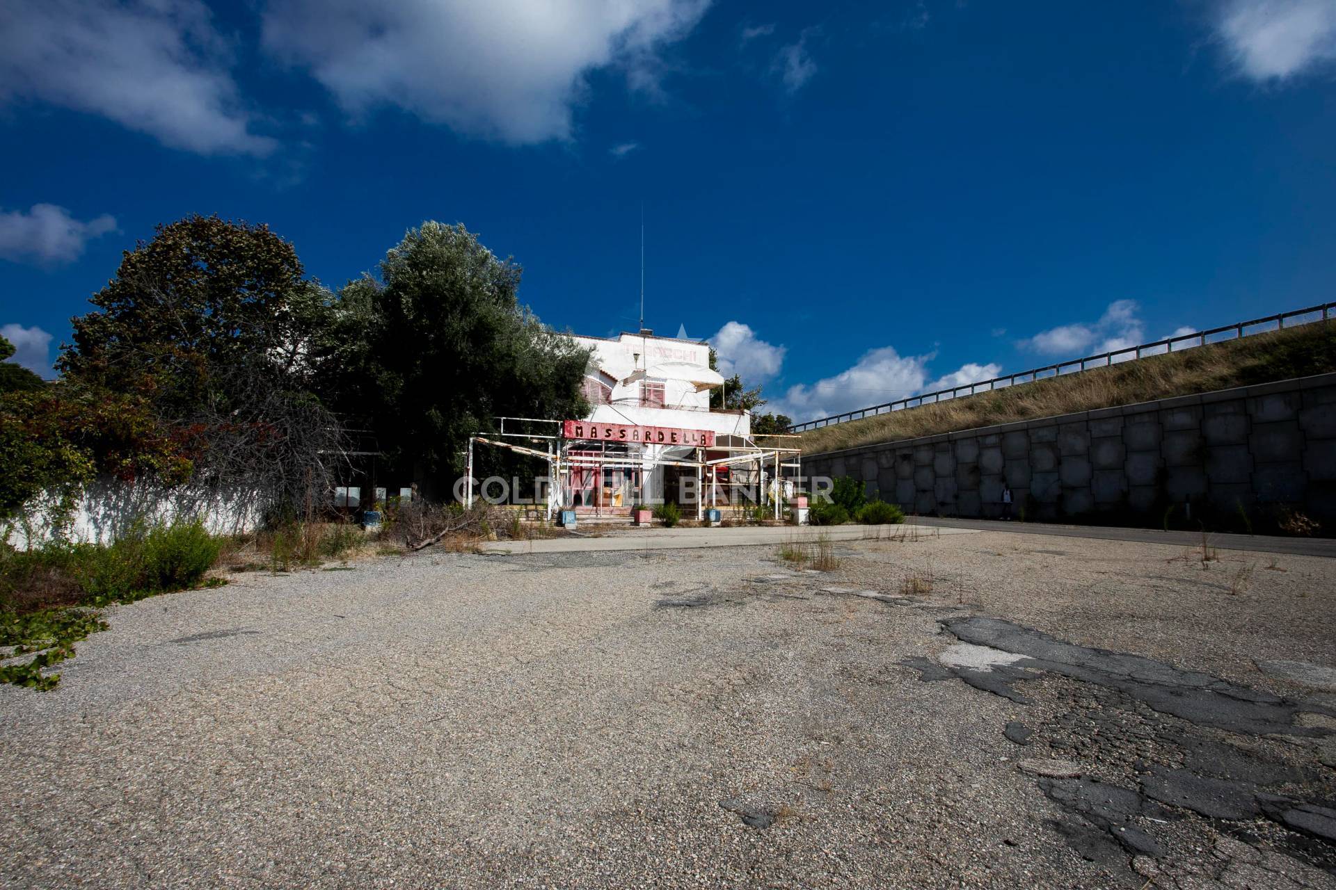 Stabile in vendita a Tarquinia, Top 16