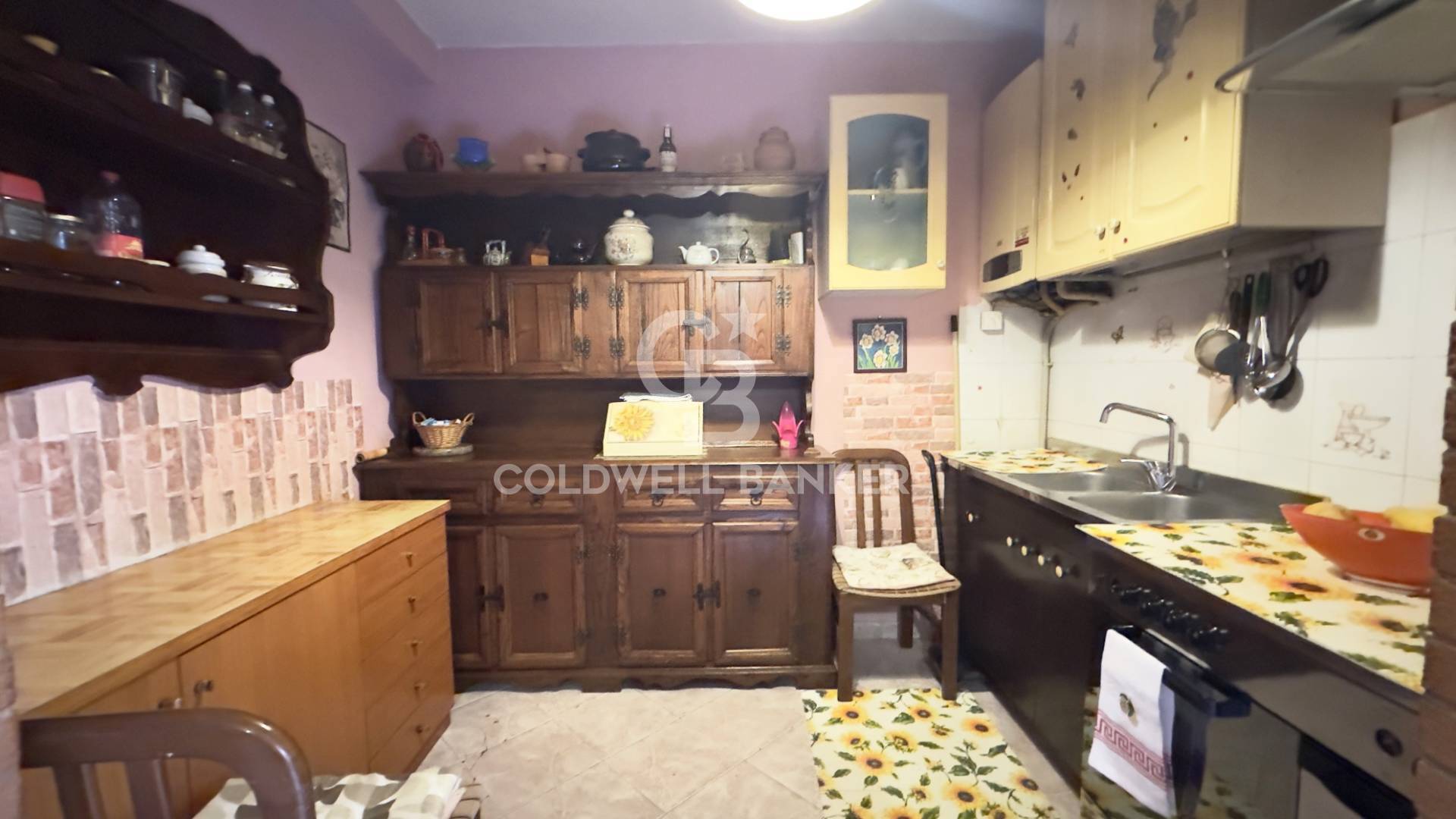 Appartamento indipendente in vendita a Tarquinia, Centro Storico