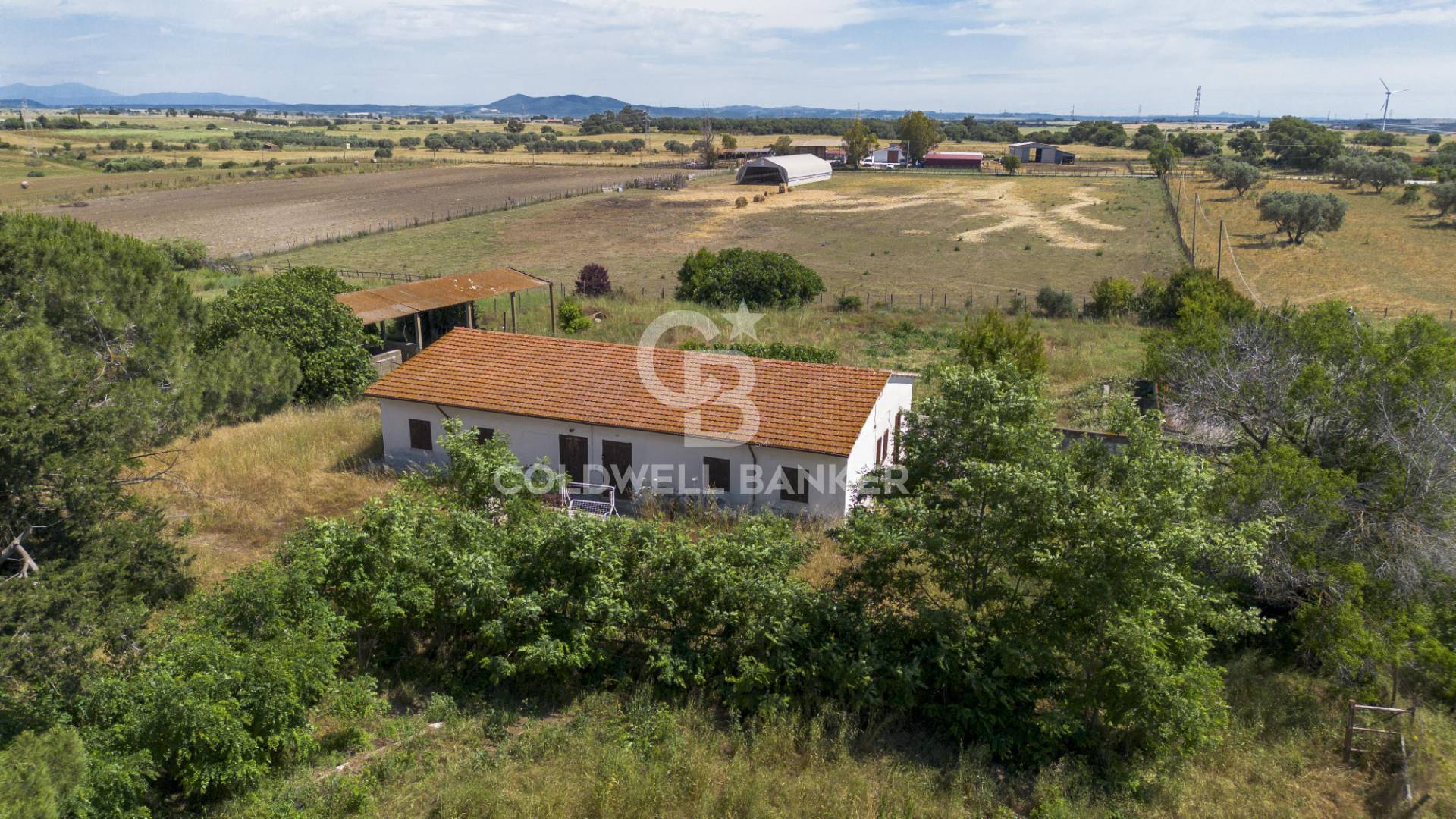 Villa quadrifamiliare in vendita a Montalto di Castro, Montalto di Castro