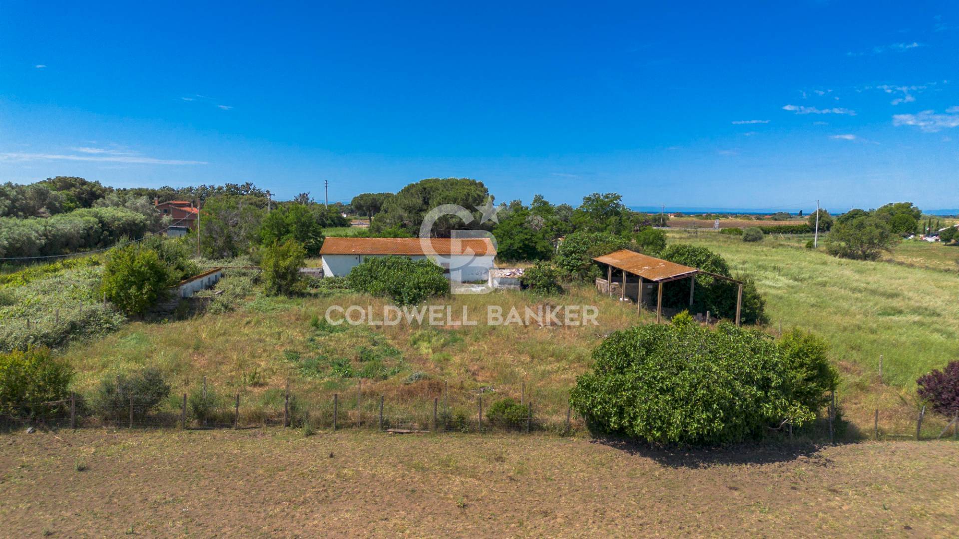 Villa quadrifamiliare in vendita a Montalto di Castro, Montalto di Castro