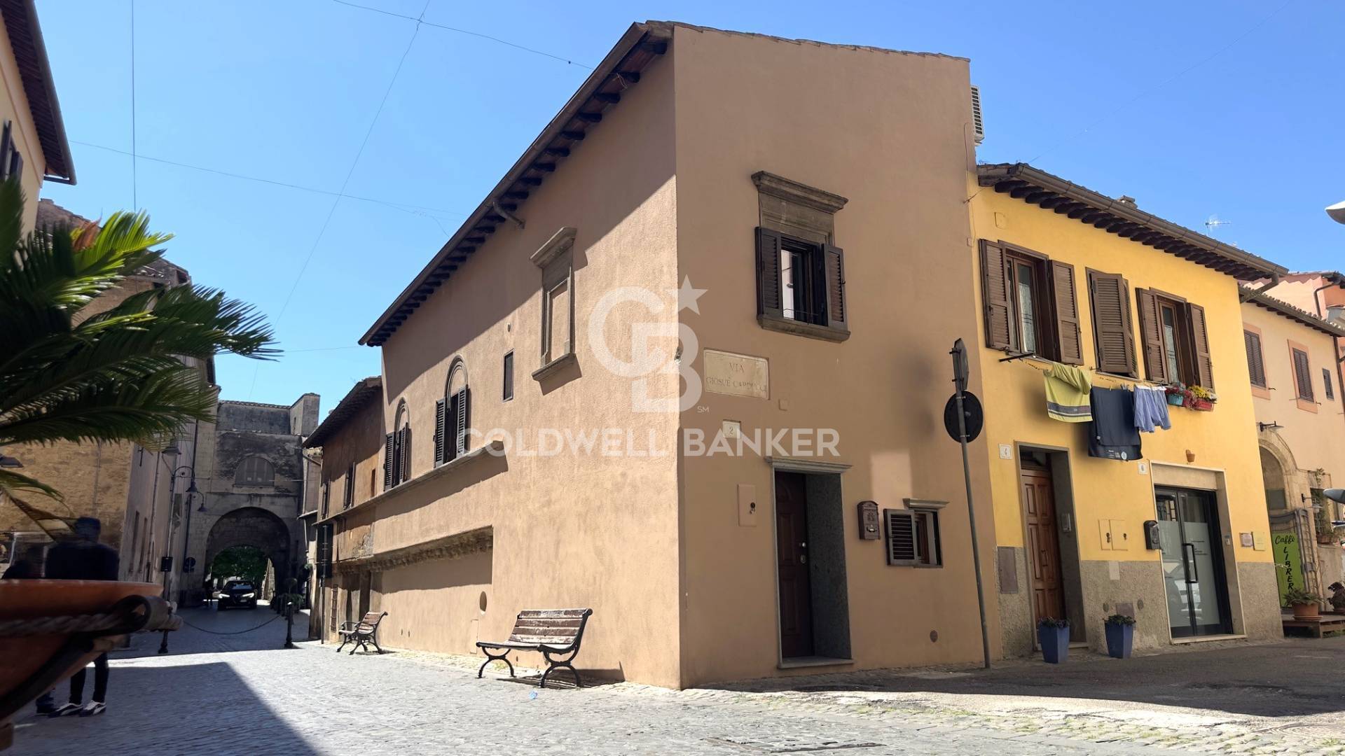Appartamento indipendente in vendita a Tarquinia, Centro Storico
