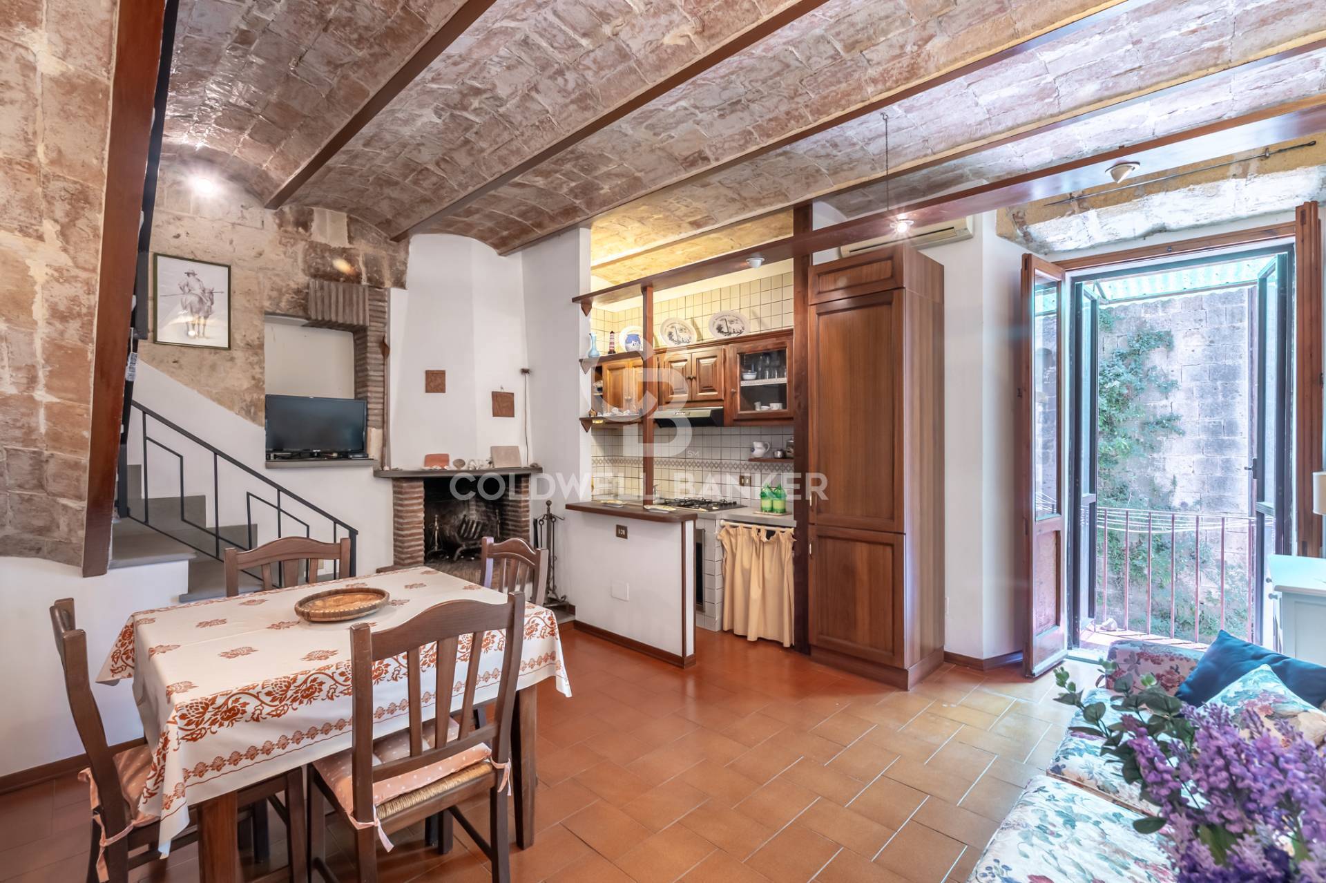 Appartamento in vendita a Tarquinia, Centro Storico