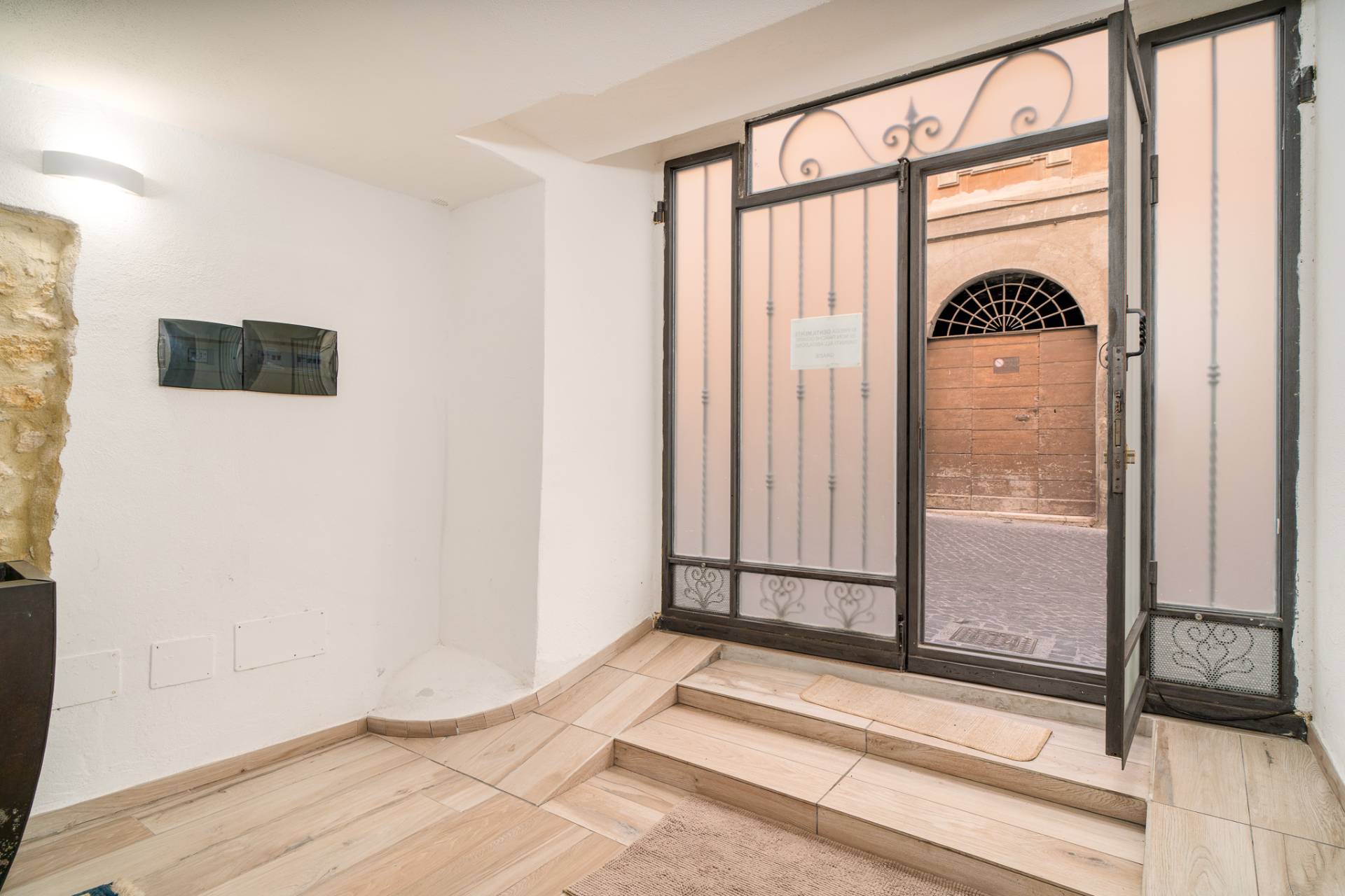 Appartamento indipendente in vendita a Tarquinia, Centro Storico