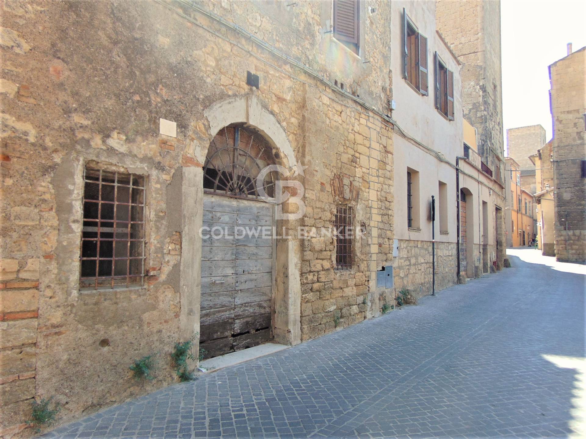 Garage / Box in vendita a Tarquinia, Centro Storico