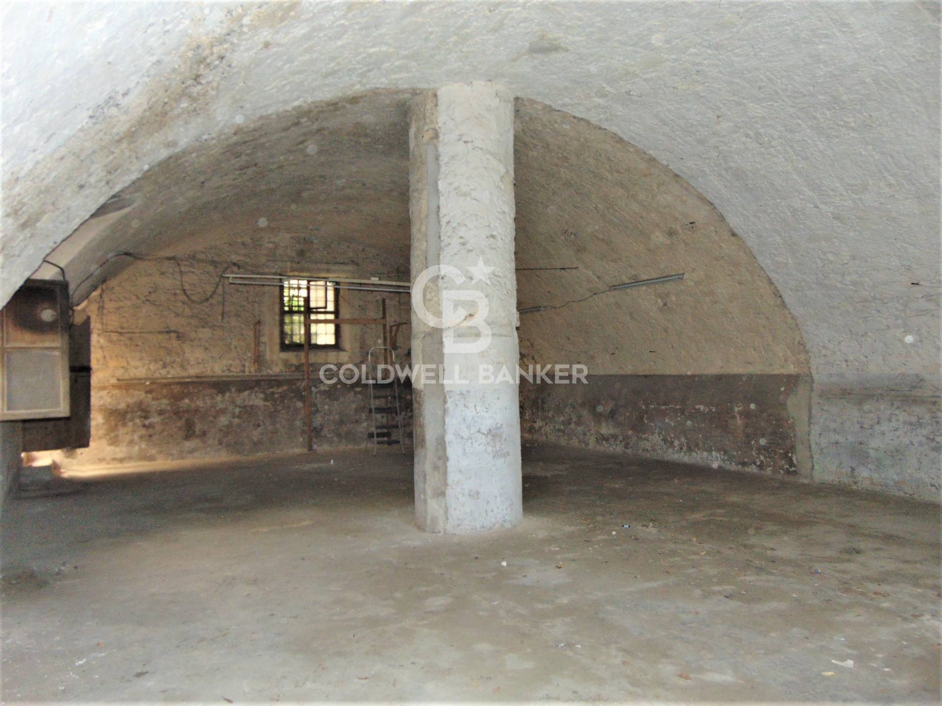 Garage in vendita a Tarquinia, Centro Storico