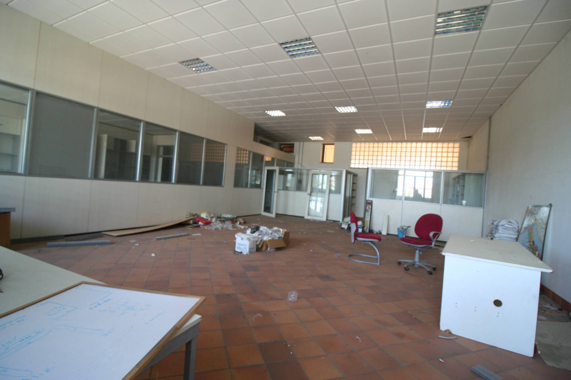 Capannone in vendita a Civita Castellana