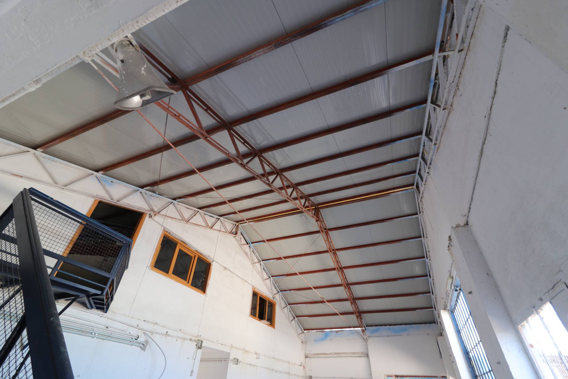 Capannone in vendita a Soriano nel Cimino