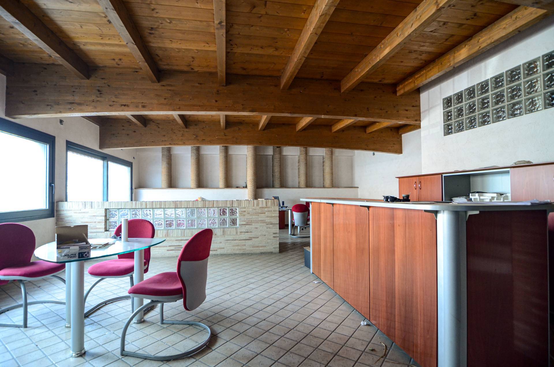 Capannone in vendita a Civita Castellana