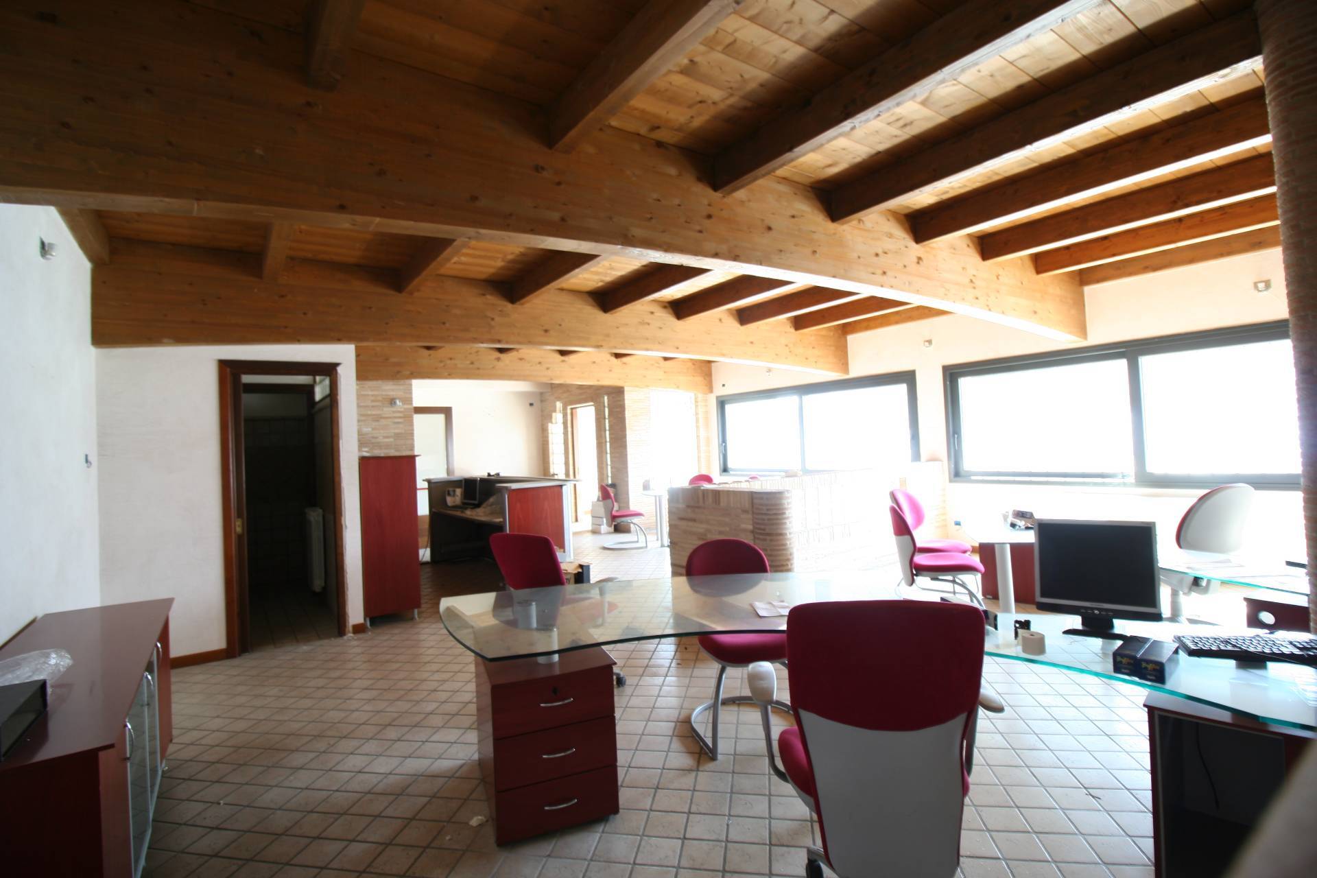 Capannone in vendita a Civita Castellana