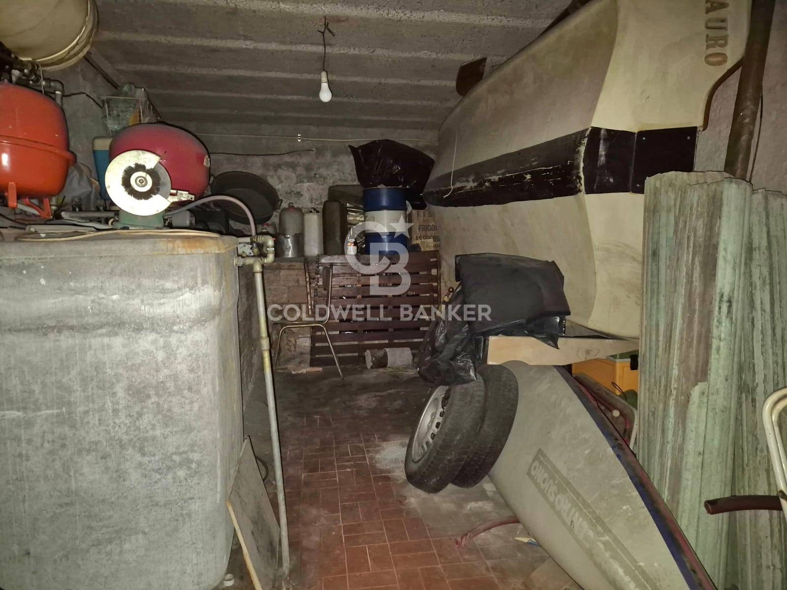 Garage / Box in vendita a Tarquinia, Muratella