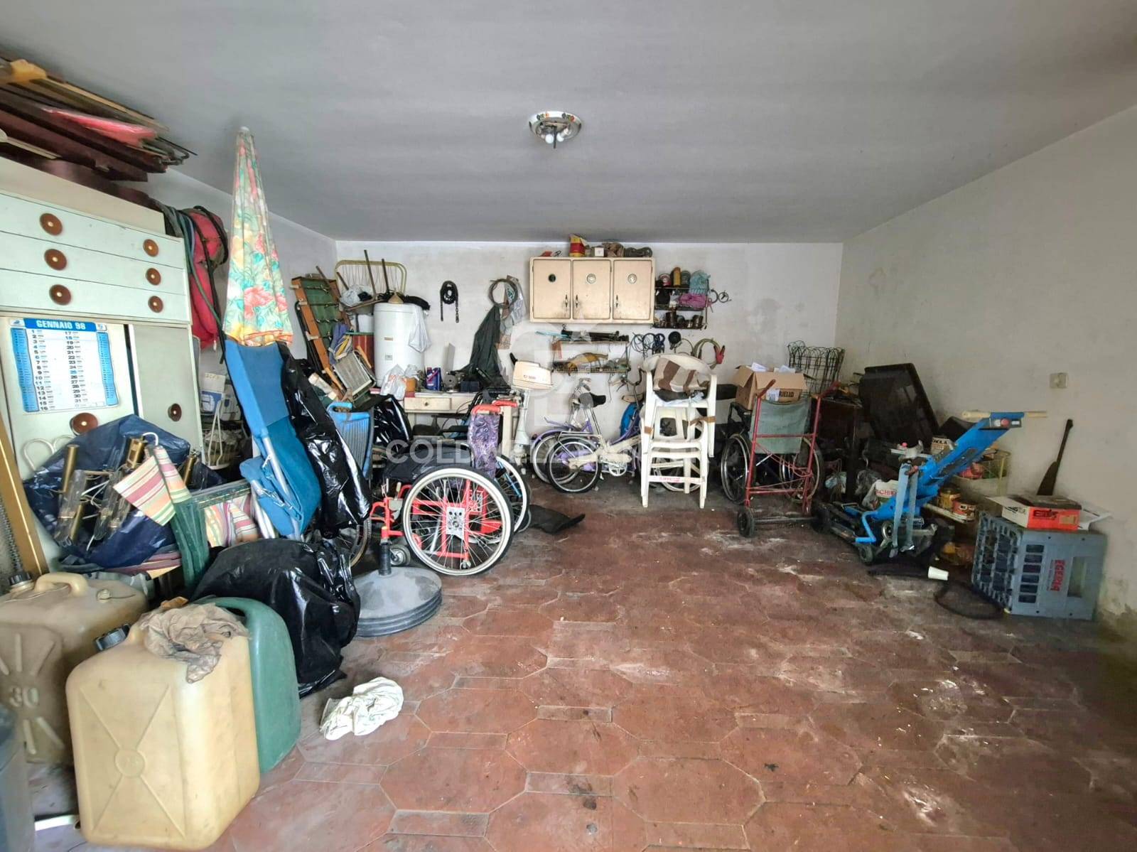 Garage / Box in vendita a Tarquinia, Muratella