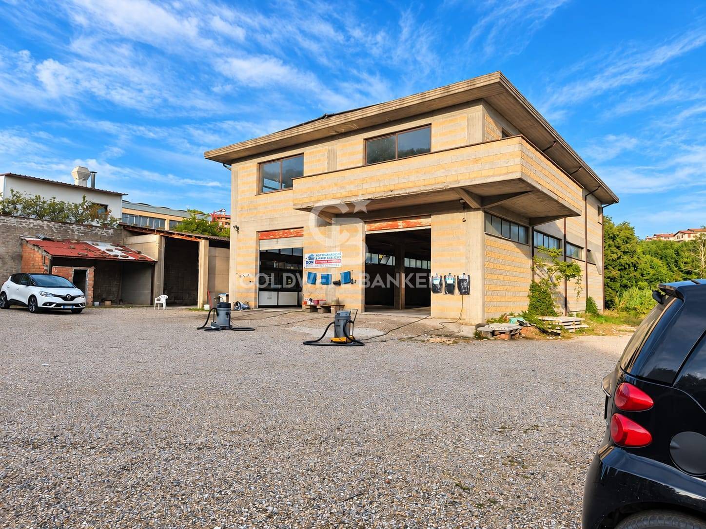 Capannone industriale in vendita a Montefiascone