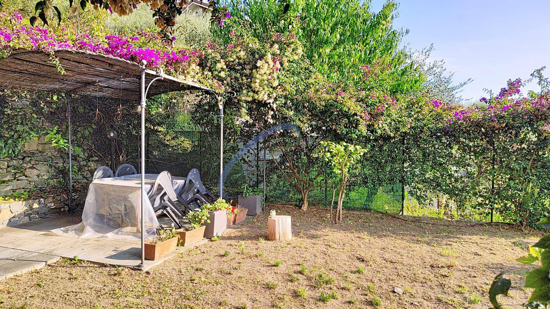 Appartamento in affitto a Leivi, Rostio