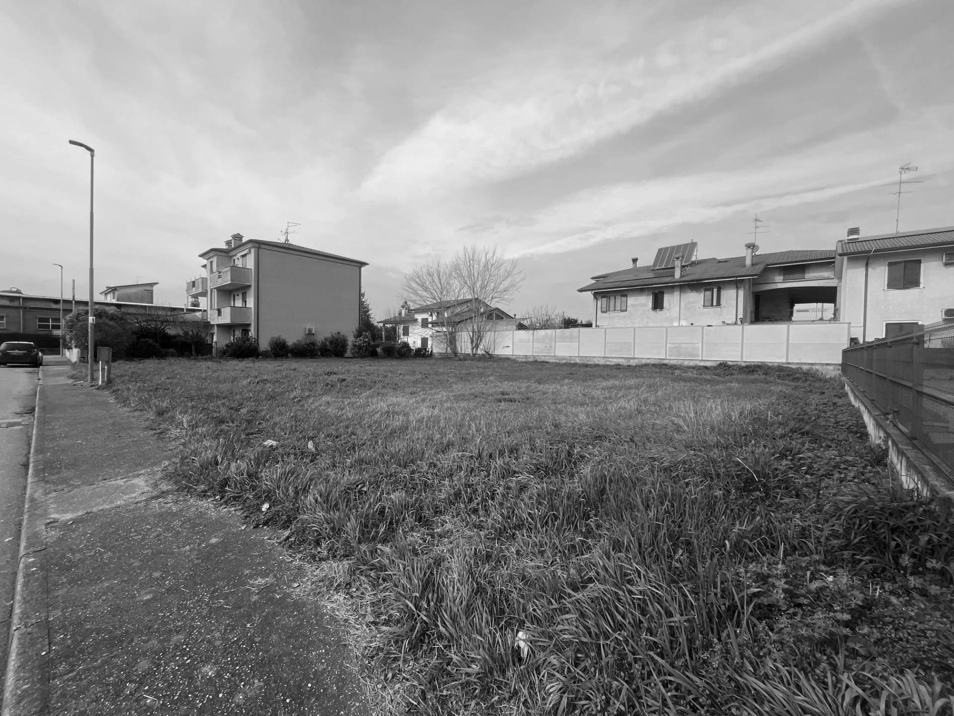 Terreno edificabile in vendita a San Giorgio Bigarello