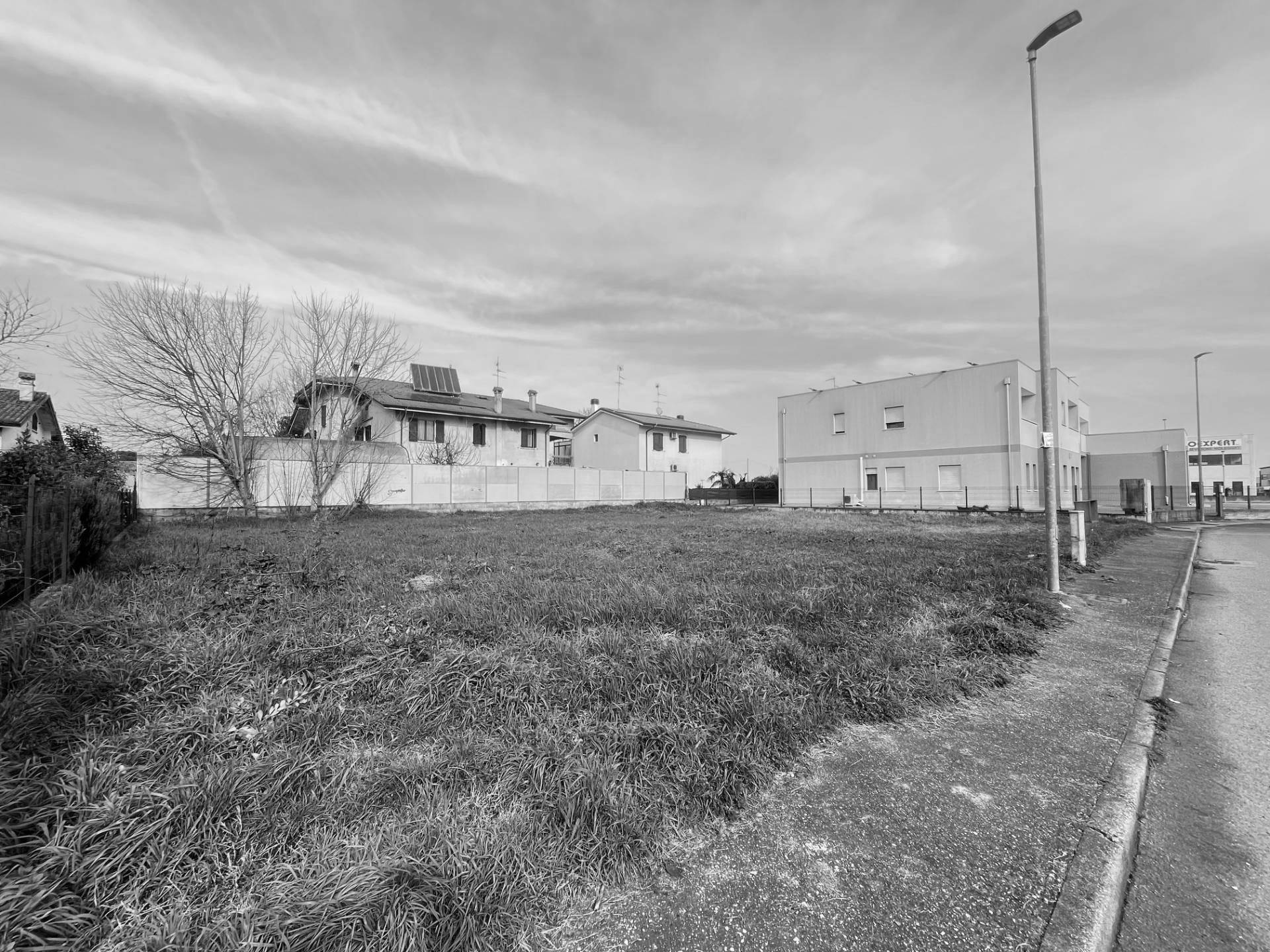 Terreno edificabile in vendita a San Giorgio Bigarello
