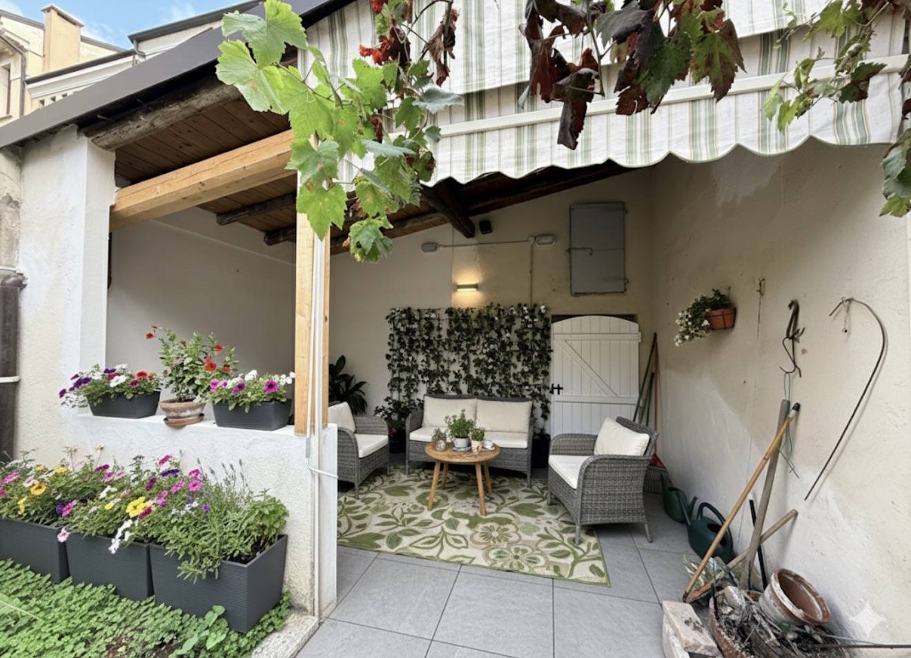 Casa Indipendente in vendita a Mantova, Centro storico