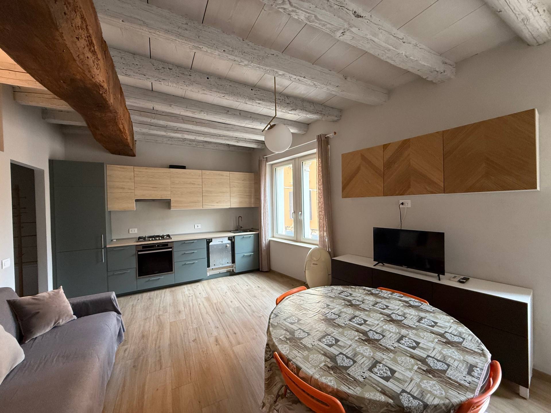 Appartamento in vendita a Mantova, Centro storico