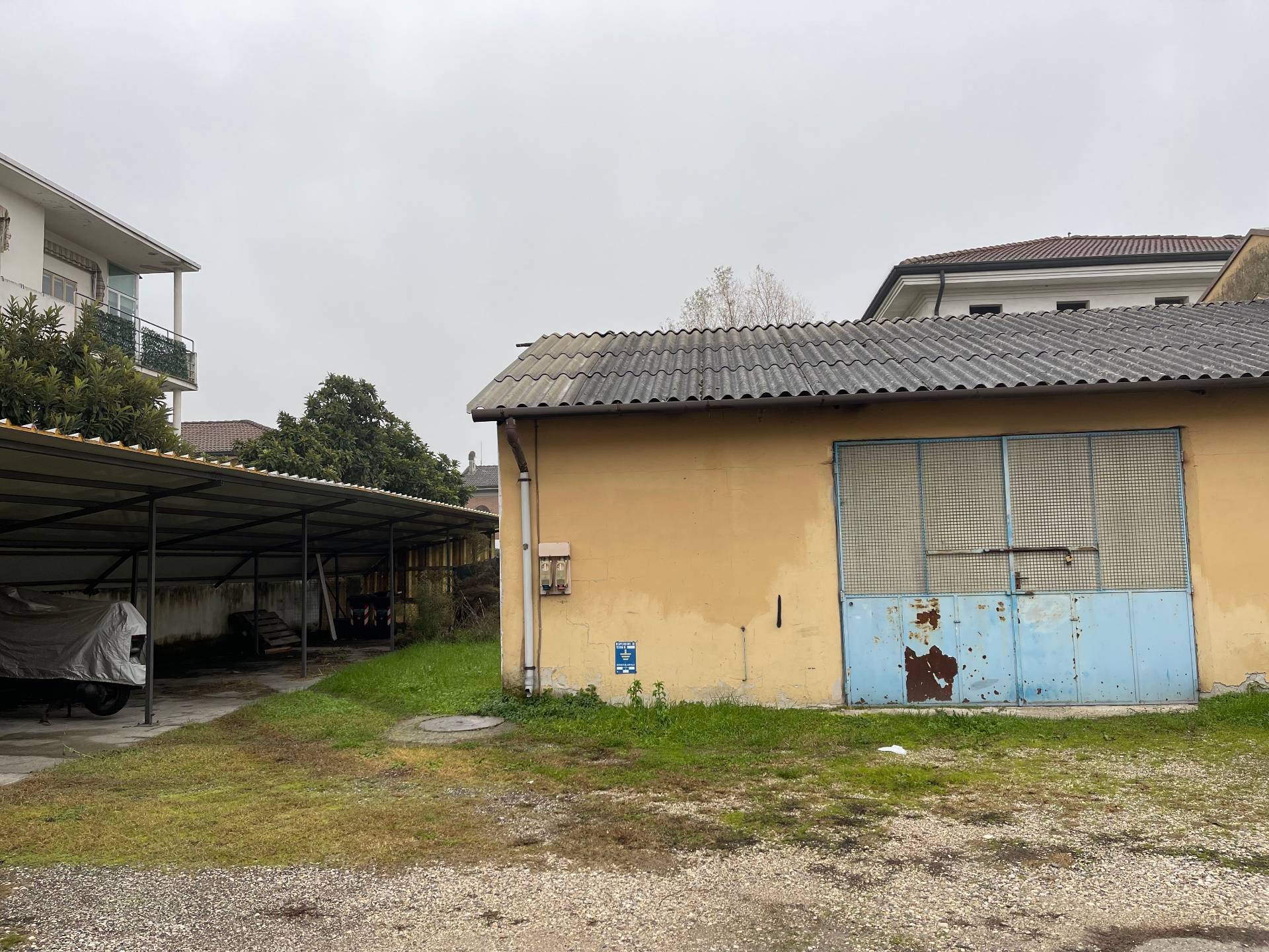 Capannone in affitto a Mantova, Te Brunetti