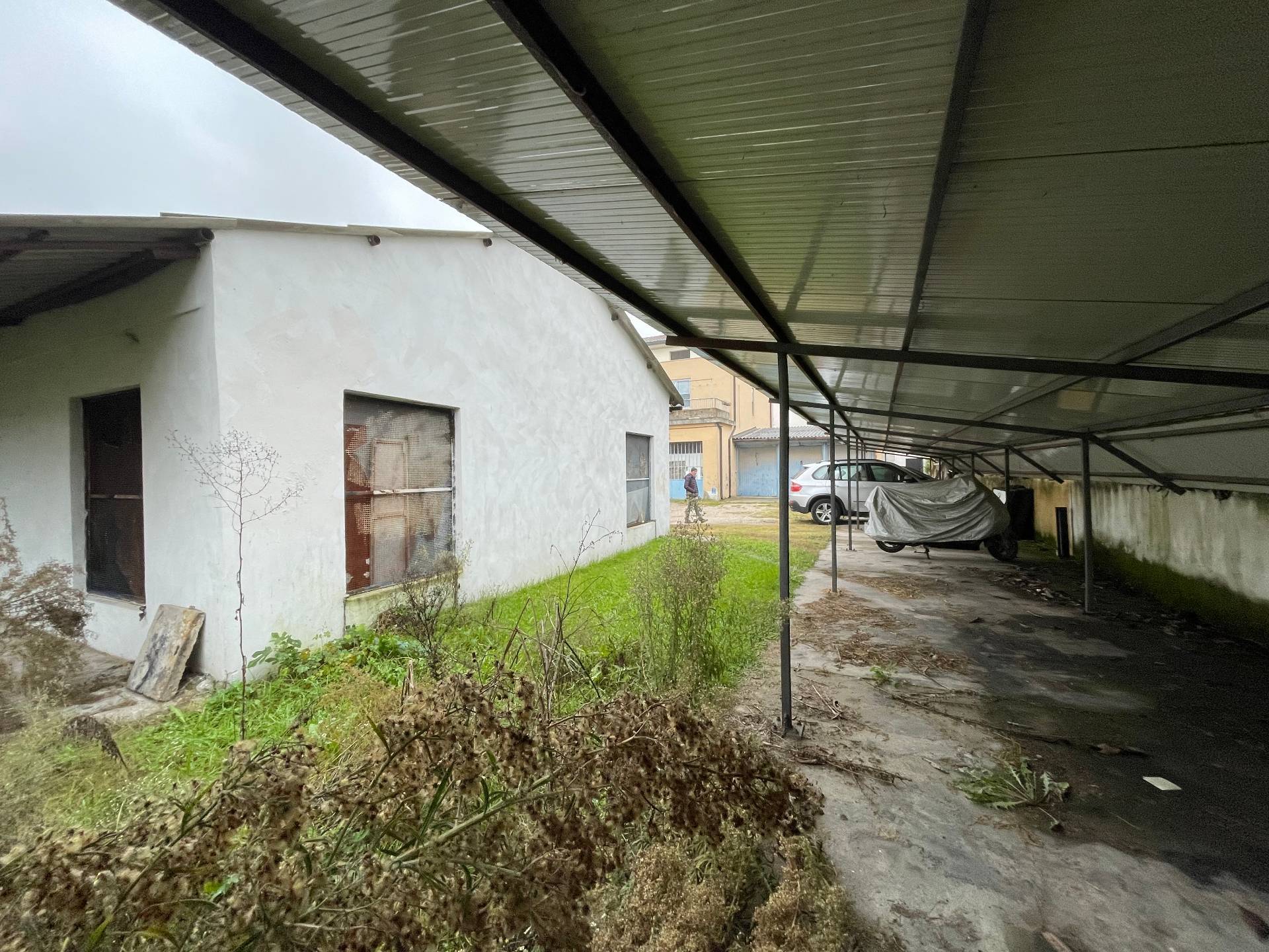 Capannone in affitto a Mantova, Te Brunetti