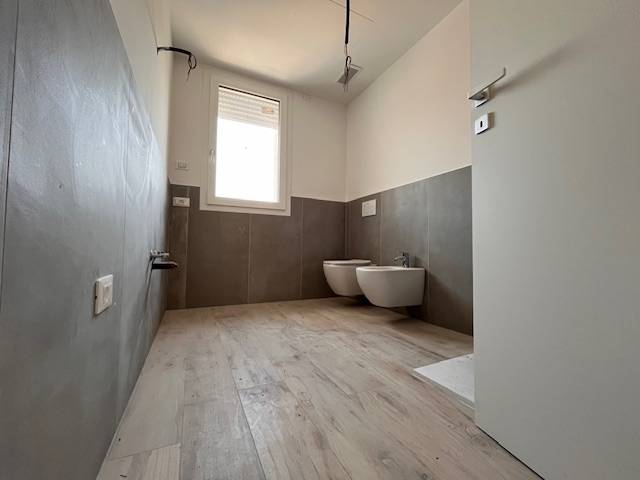 Attico in vendita a Mantova, Belfiore