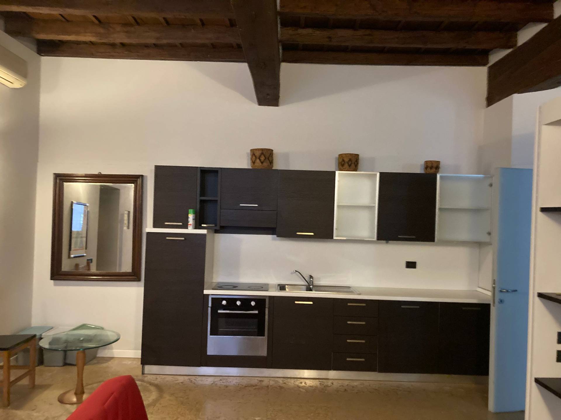 Bilocale in affitto a Mantova, Centro storico