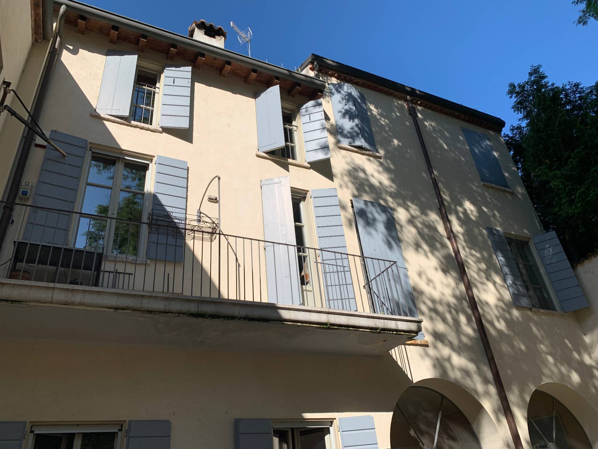 Casa Indipendente in vendita a Mantova, Centro storico