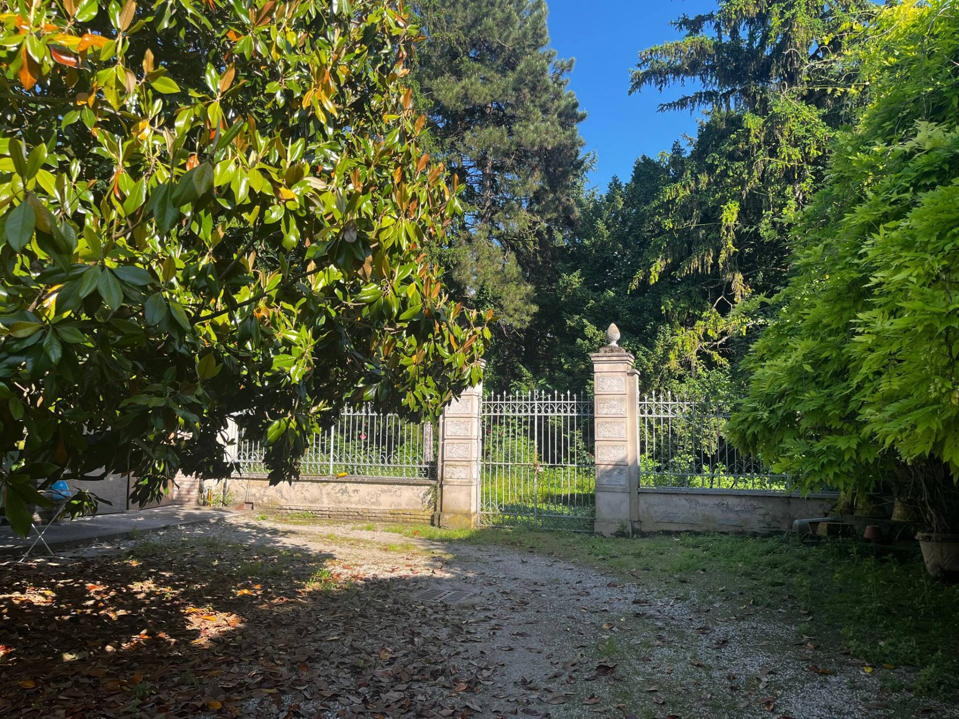 Palazzo in vendita a Gazoldo degli Ippoliti