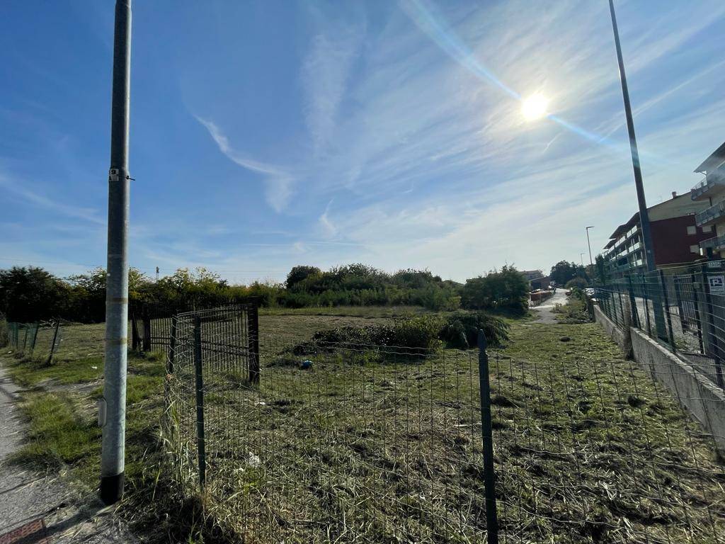 Terreno edificabile in vendita a Mantova, Borgo Chiesanuova