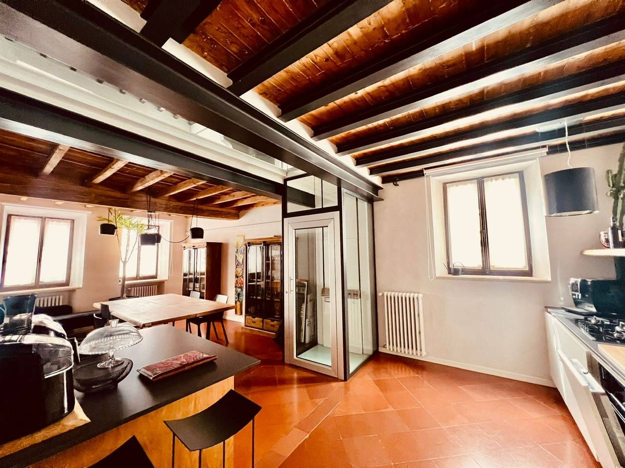 Casa Indipendente in vendita a Mantova, Centro storico