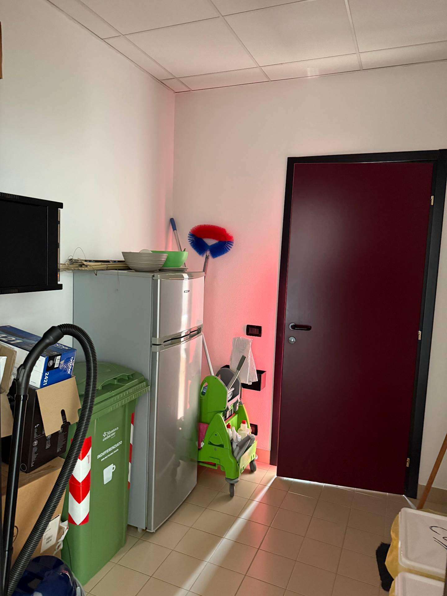 Studio/Ufficio in affitto a Porto Mantovano, Sant'Antonio (capoluogo)