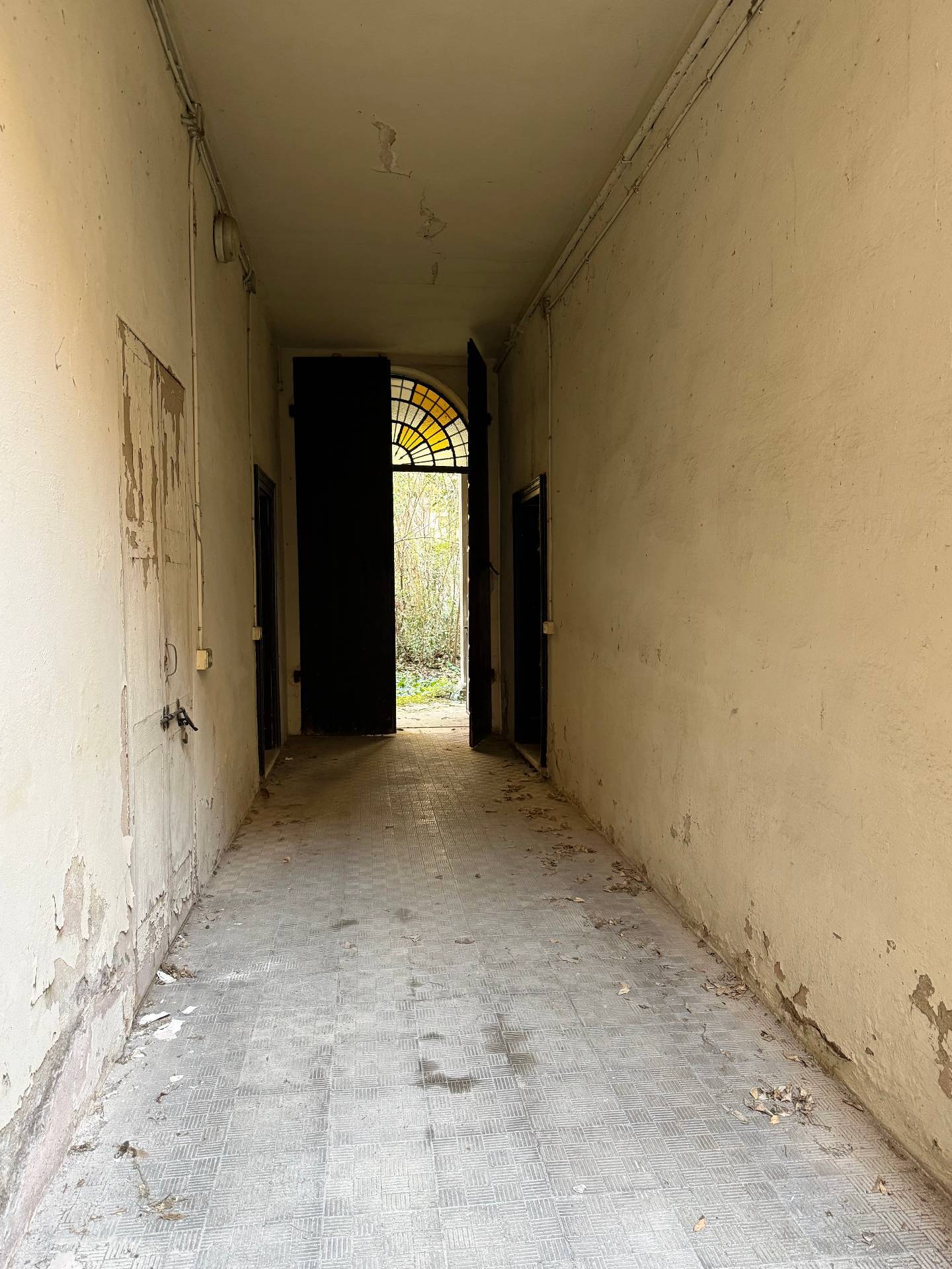 Palazzo con affreschi in vendita a Mantova, Centro storico