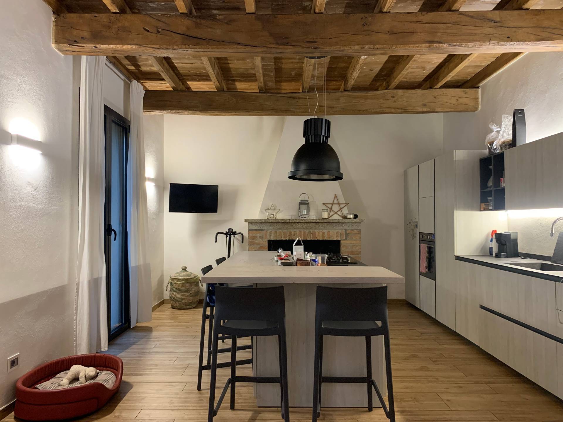 Casa Indipendente in vendita a Mantova