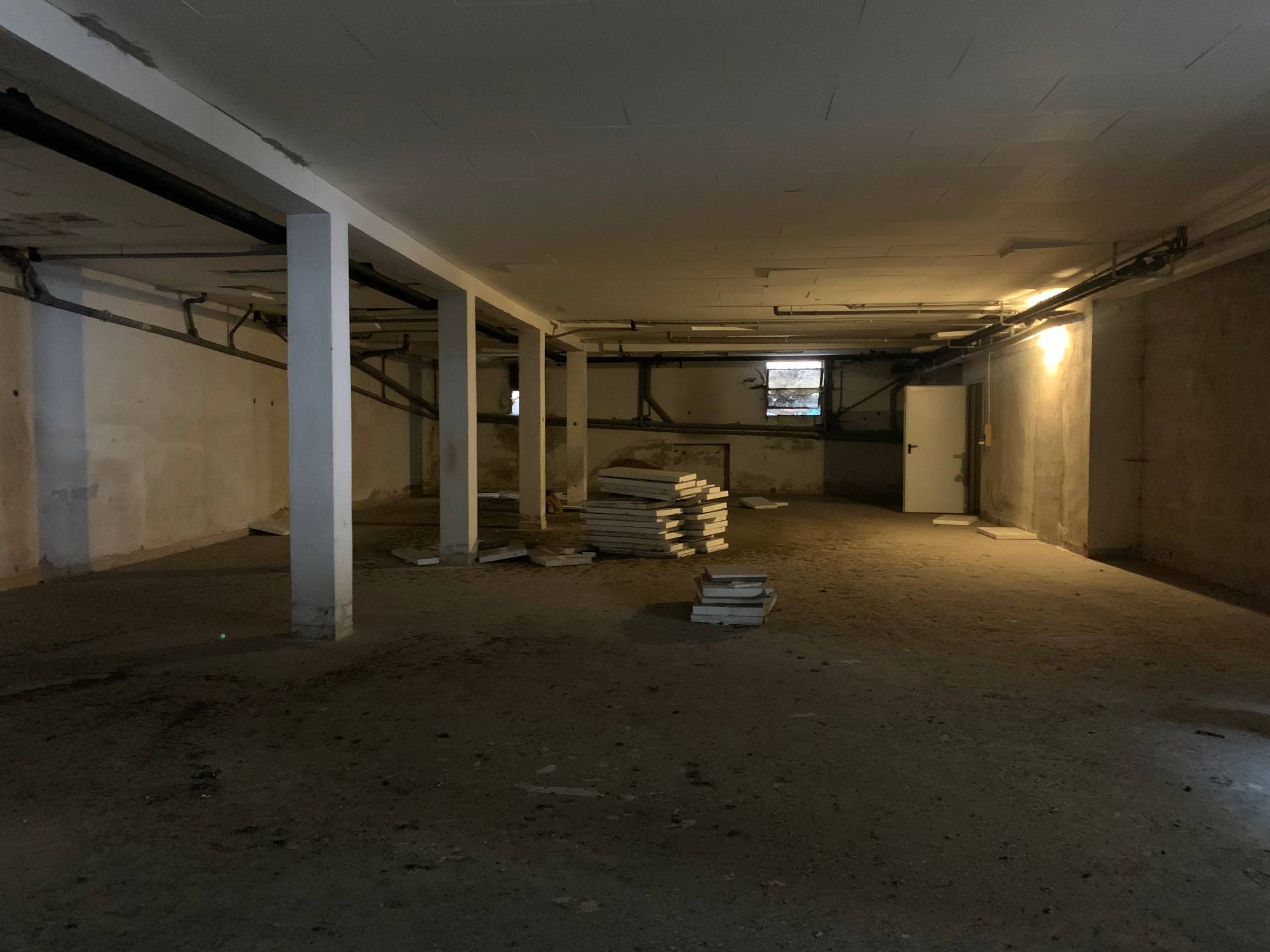 Magazzino in vendita a Mantova, Centro storico