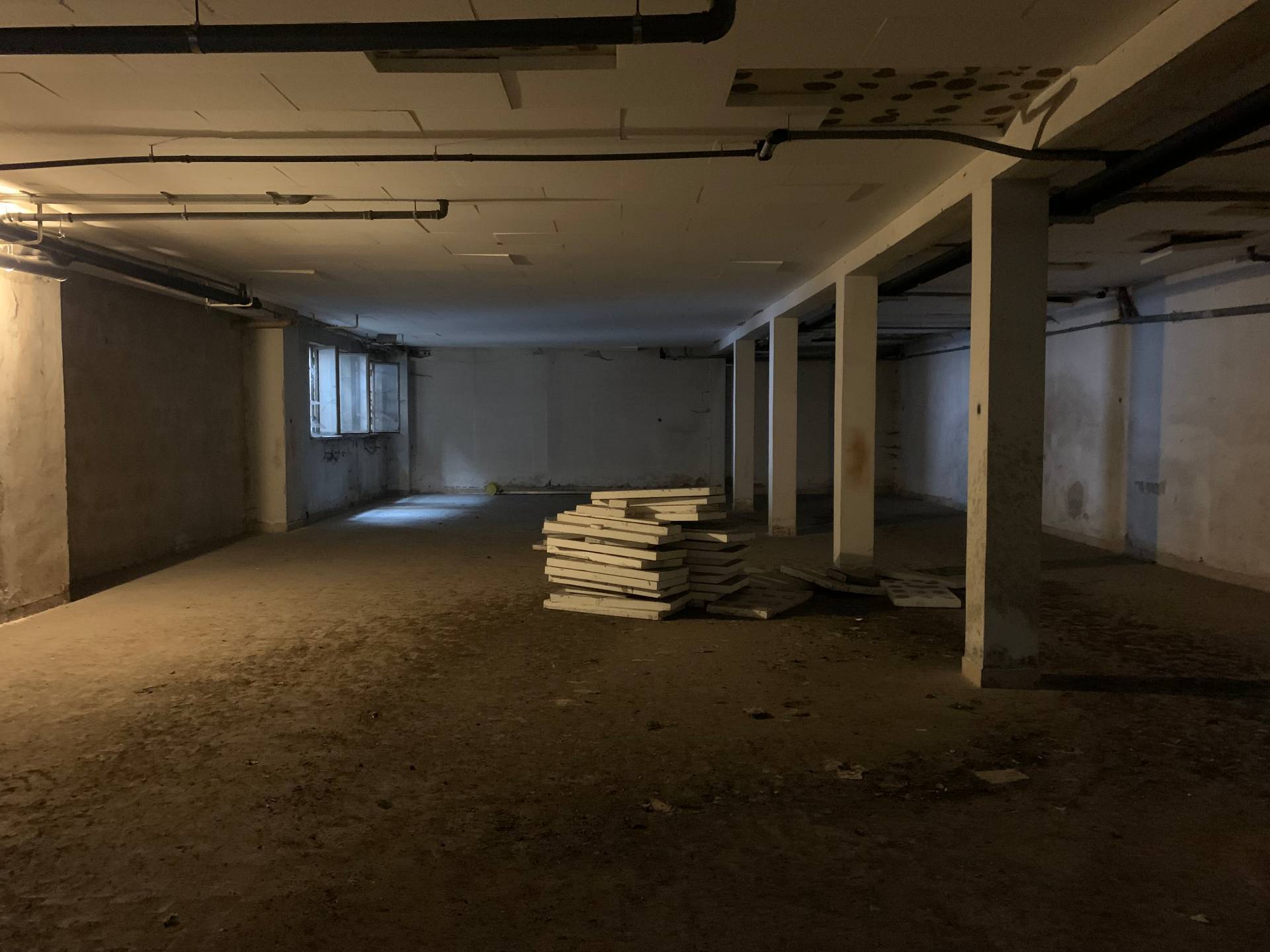 Magazzino in vendita a Mantova, Centro storico