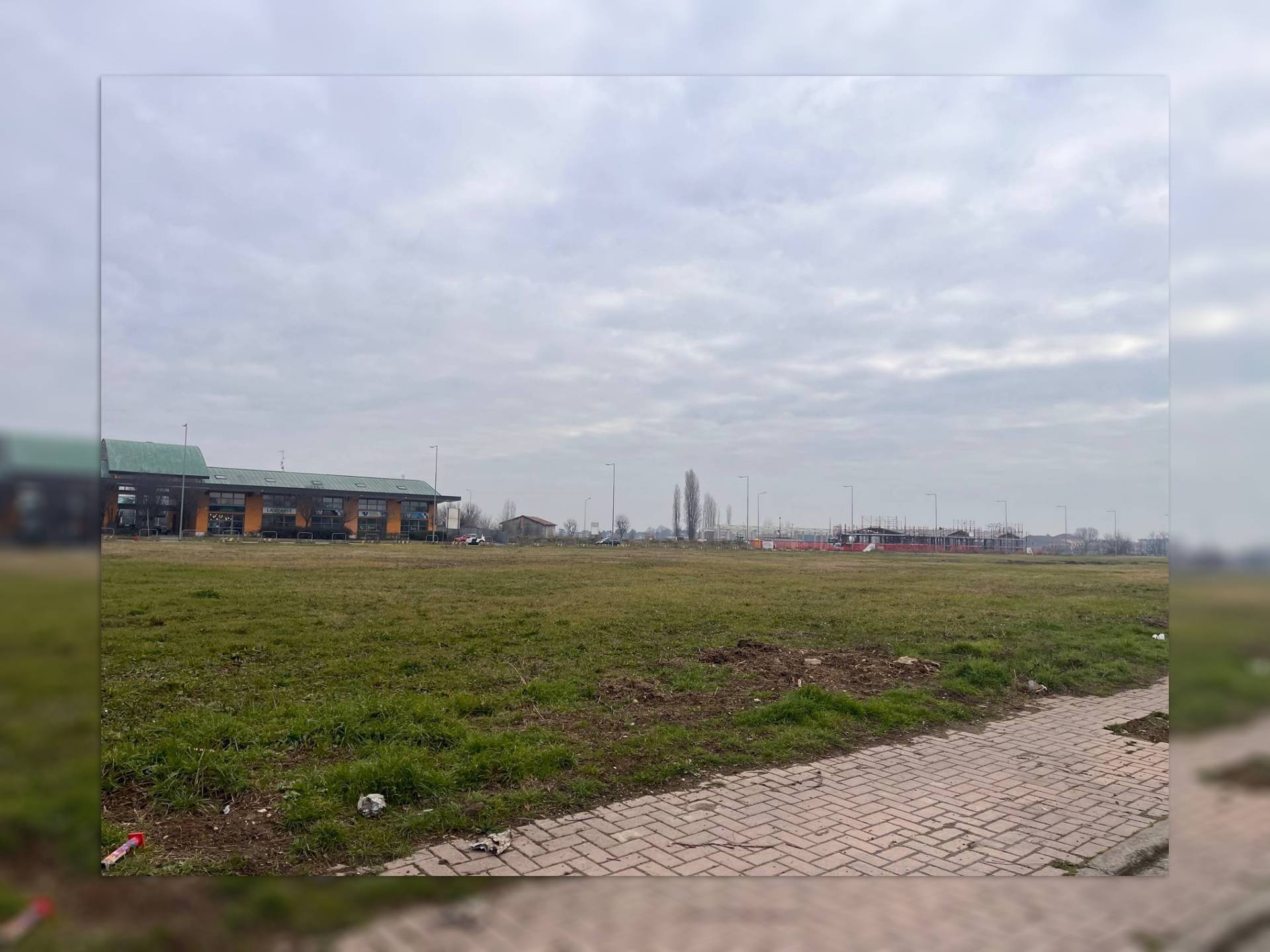 Terreno edificabile in vendita a Curtatone, Levata